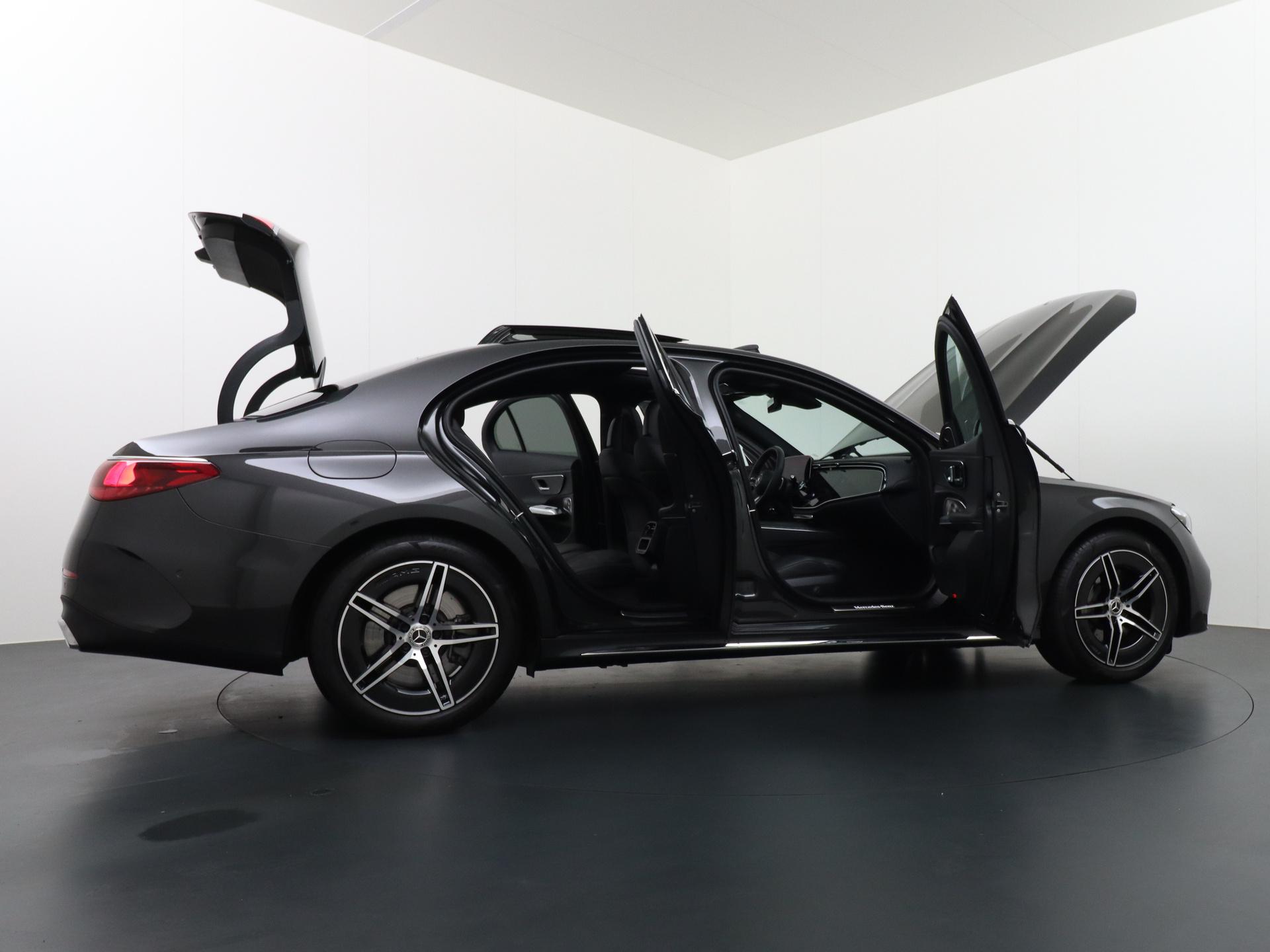 Mercedes-Benz E-Klasse 300 e AMG Line 12