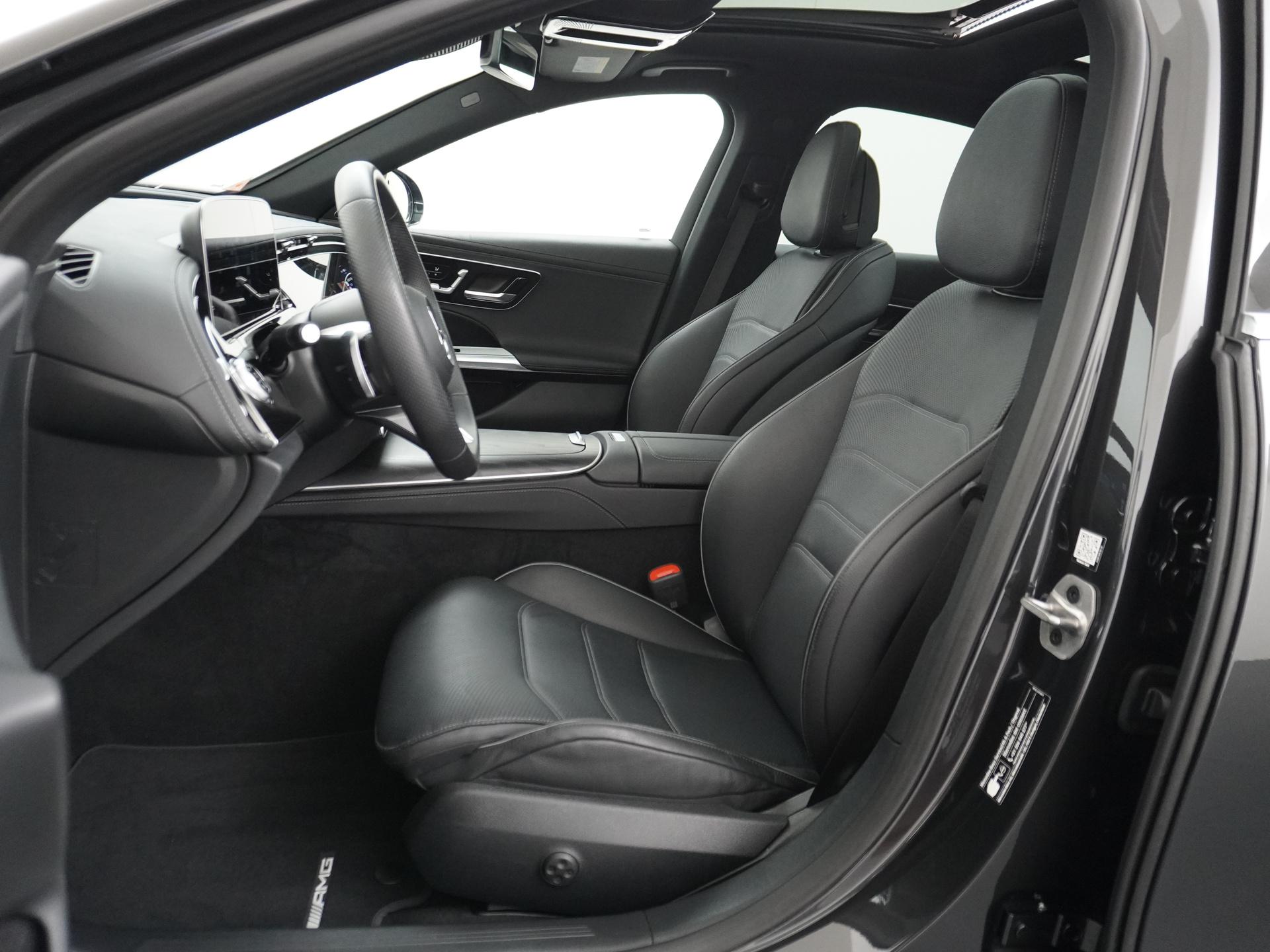 Mercedes-Benz E-Klasse 300 e AMG Line 22