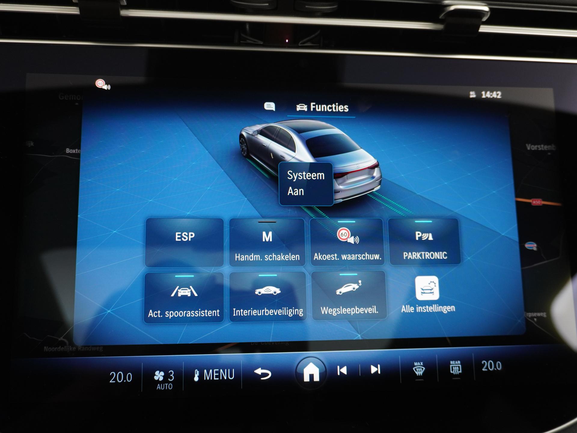 Mercedes-Benz E-Klasse 300 e AMG Line 49