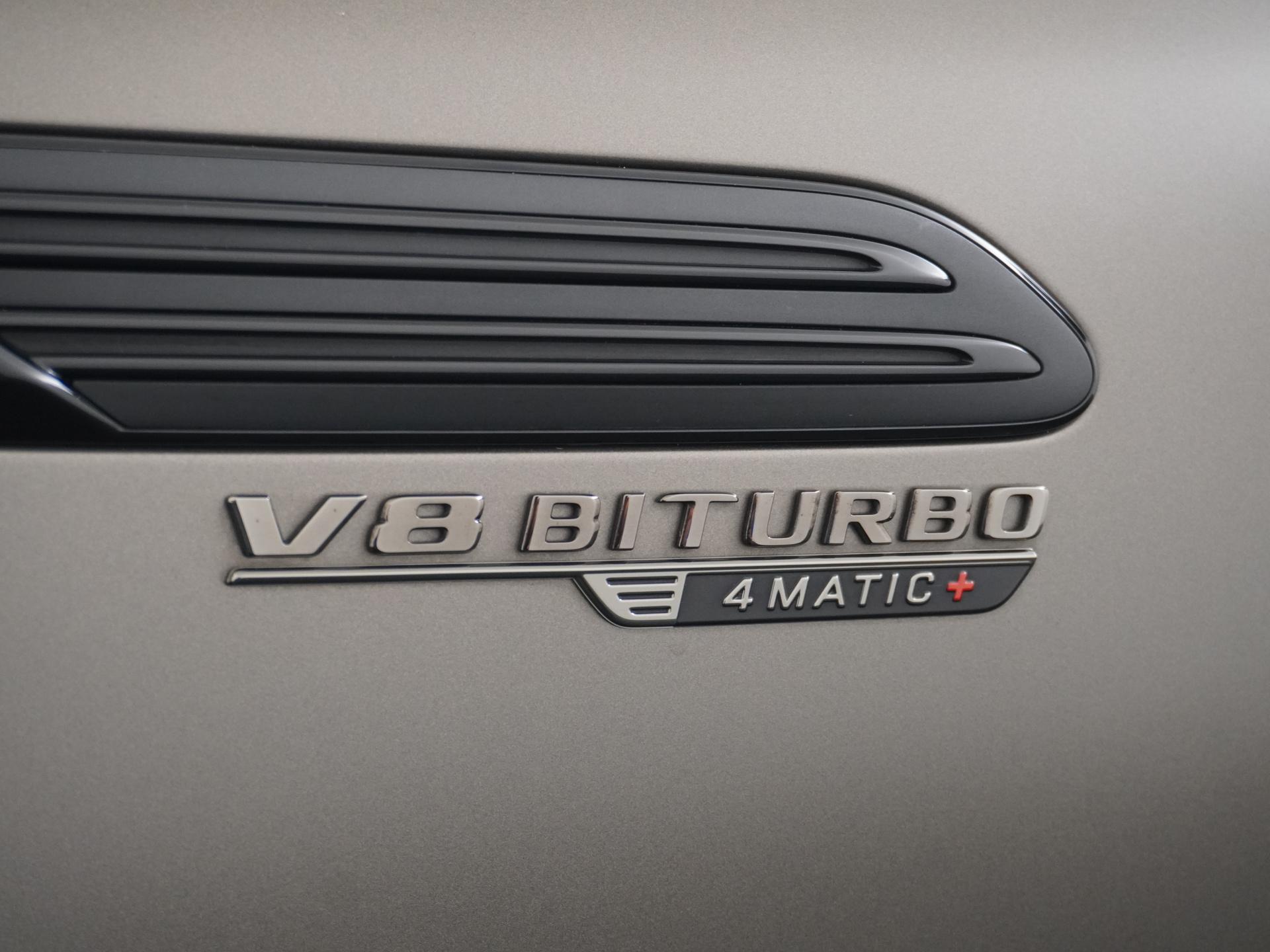 Mercedes-Benz SL-Klasse Roadster AMG 63 4MATIC+ 21