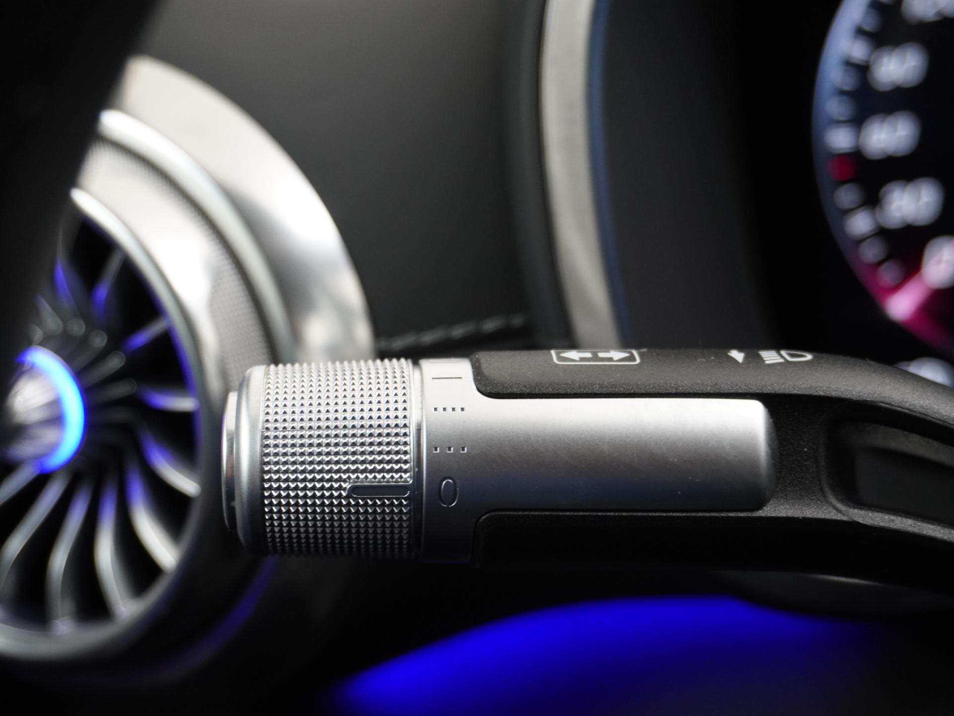 Mercedes-Benz SL-Klasse Roadster AMG 63 4MATIC+ 33