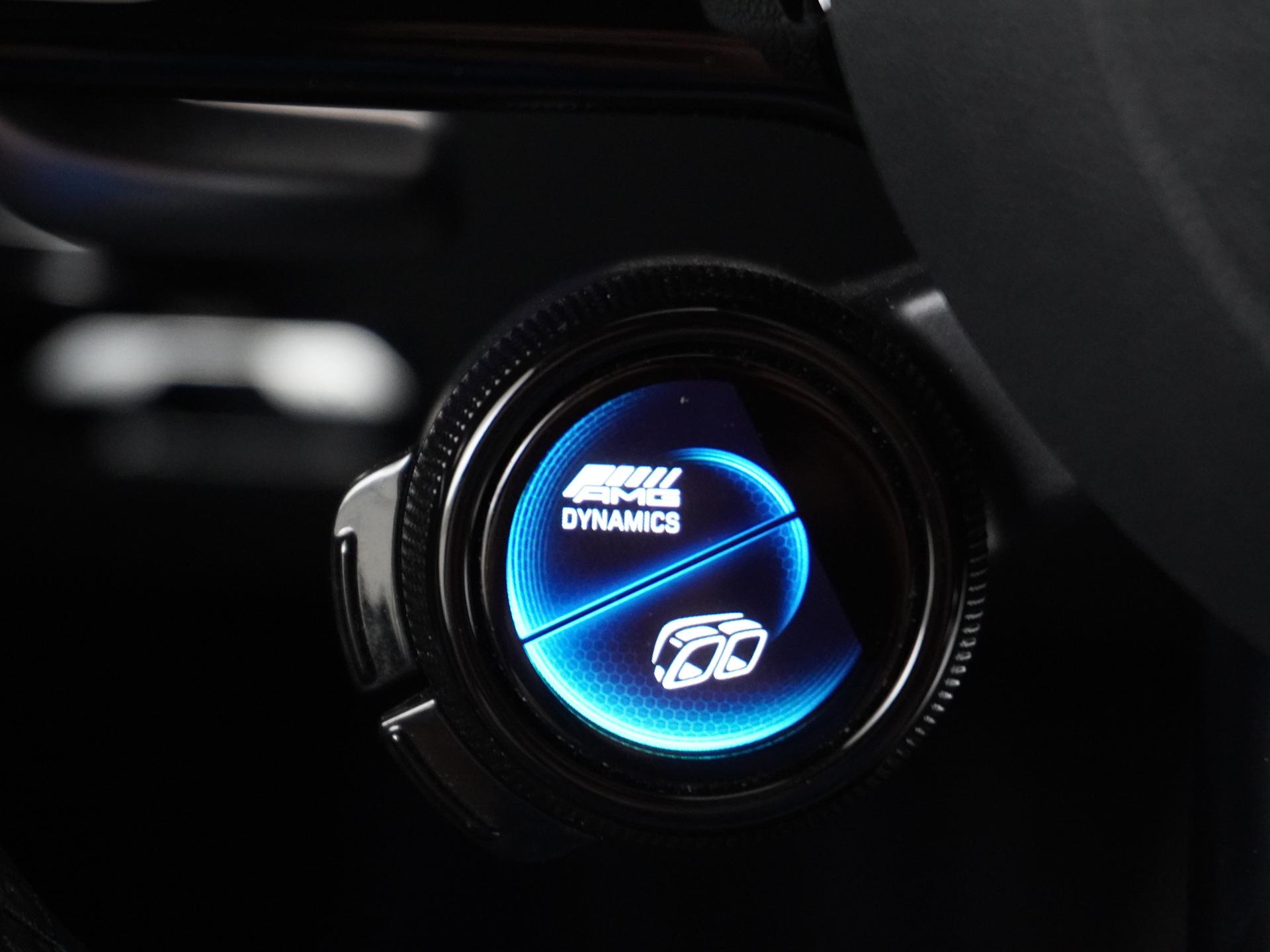 Mercedes-Benz SL-Klasse Roadster AMG 63 4MATIC+ 38