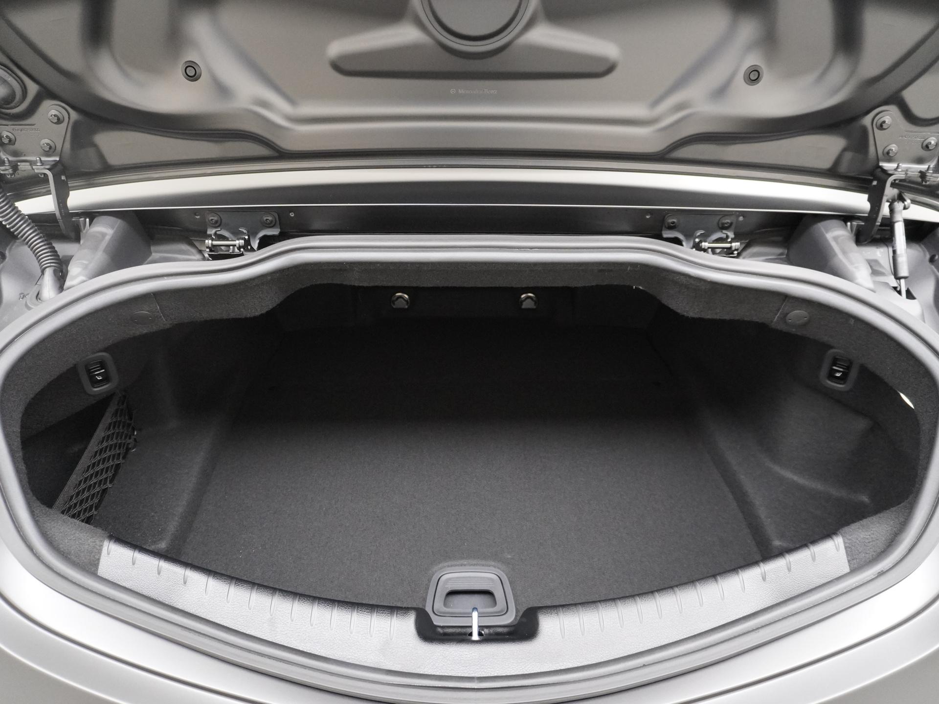 Mercedes-Benz CLE Cabriolet 450 4MATIC AMG Line 12