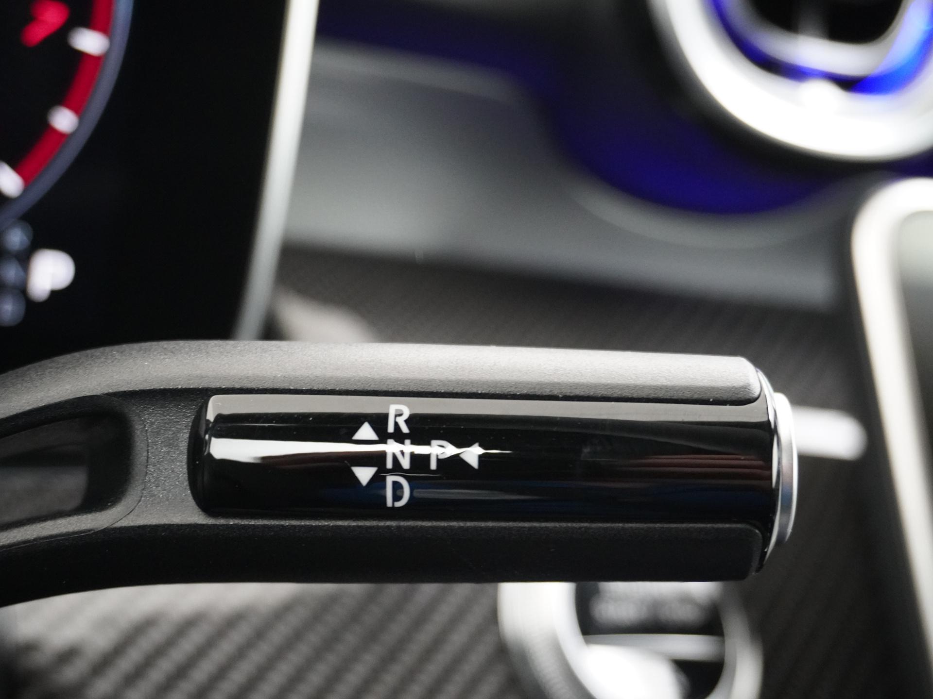 Mercedes-Benz CLE Cabriolet 450 4MATIC AMG Line 26