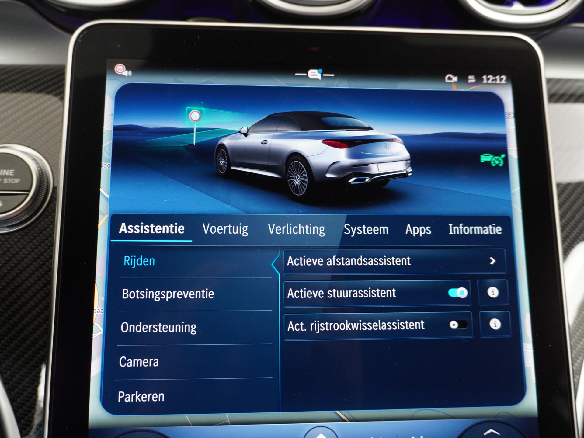 Mercedes-Benz CLE Cabriolet 450 4MATIC AMG Line 39