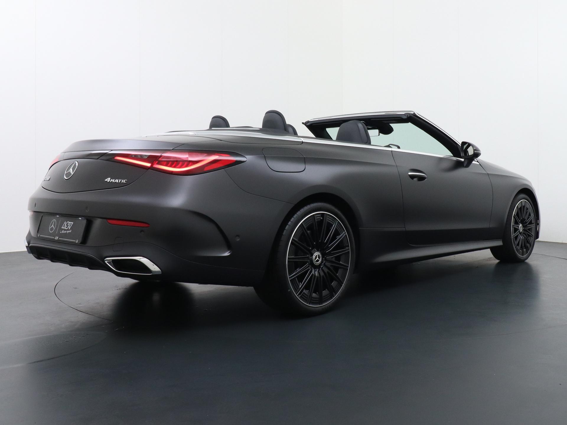Mercedes-Benz CLE Cabriolet 450 4MATIC AMG Line 4
