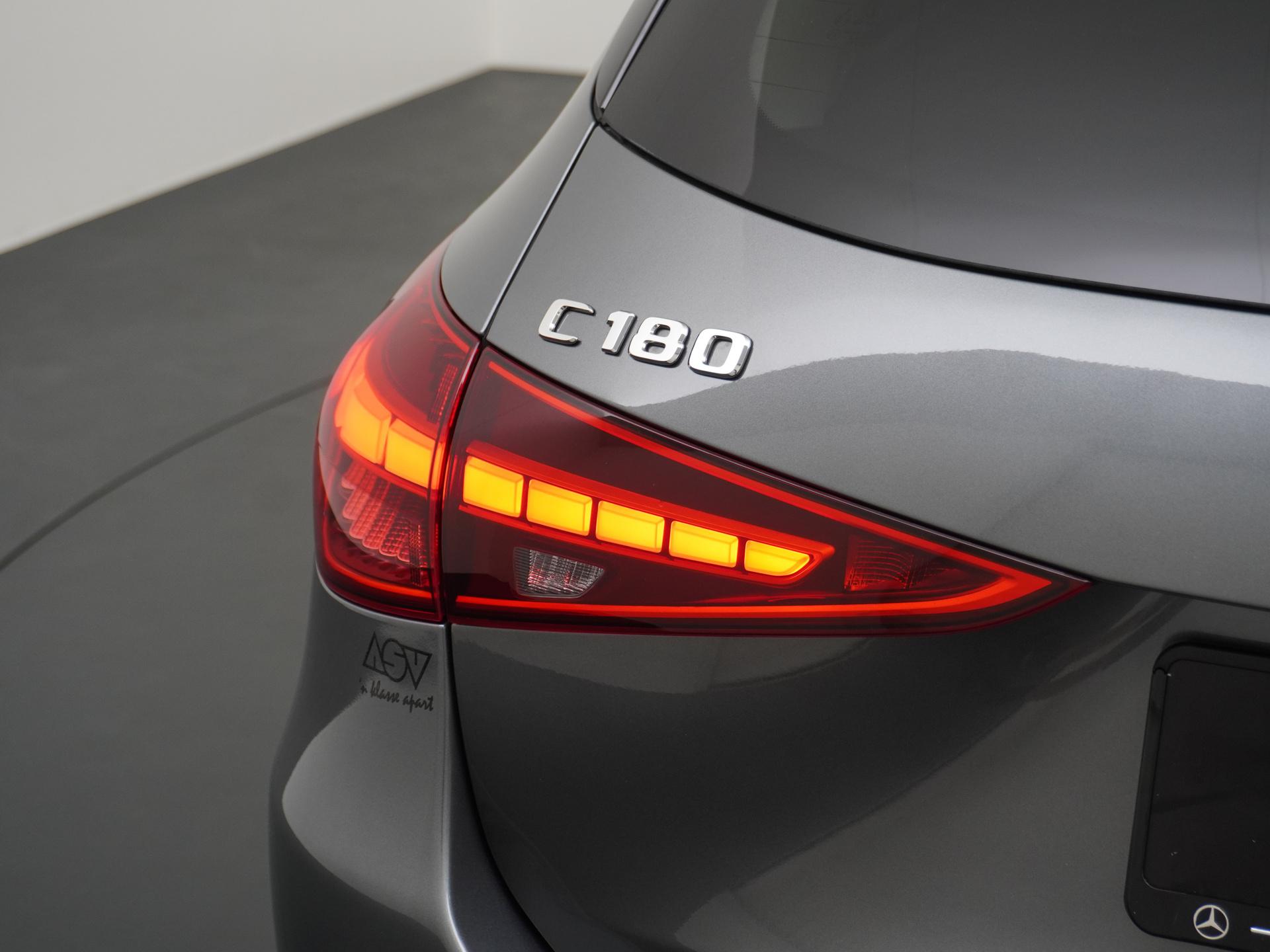 Mercedes-Benz C-Klasse Estate 180 Business Line 11