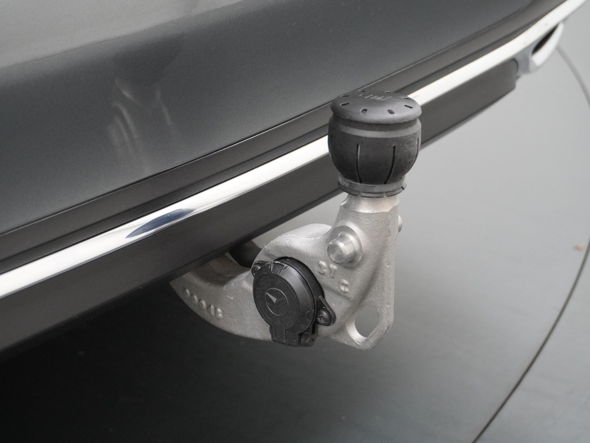 Mercedes-Benz C-Klasse Estate 180 Business Line 12