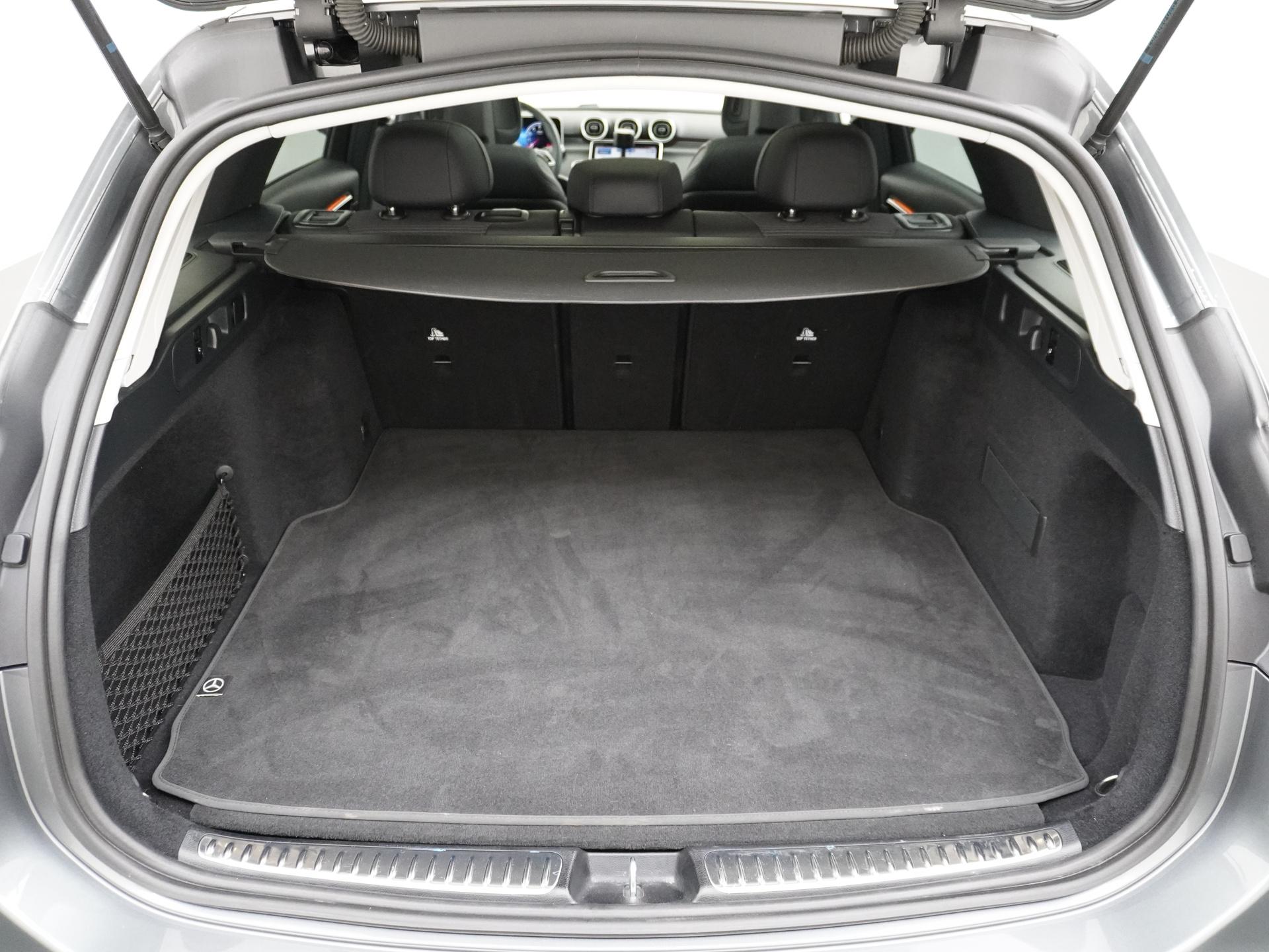 Mercedes-Benz C-Klasse Estate 180 Business Line 13