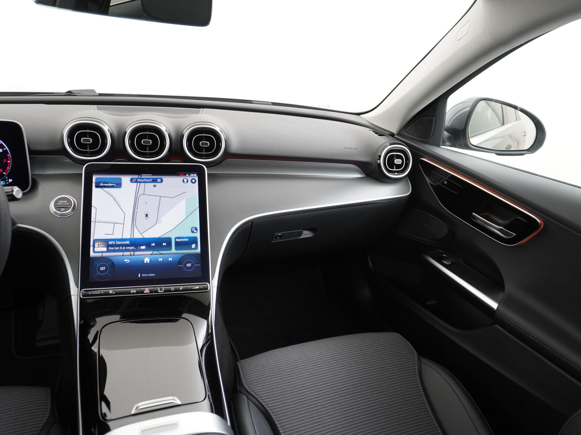 Mercedes-Benz C-Klasse Estate 180 Business Line 29