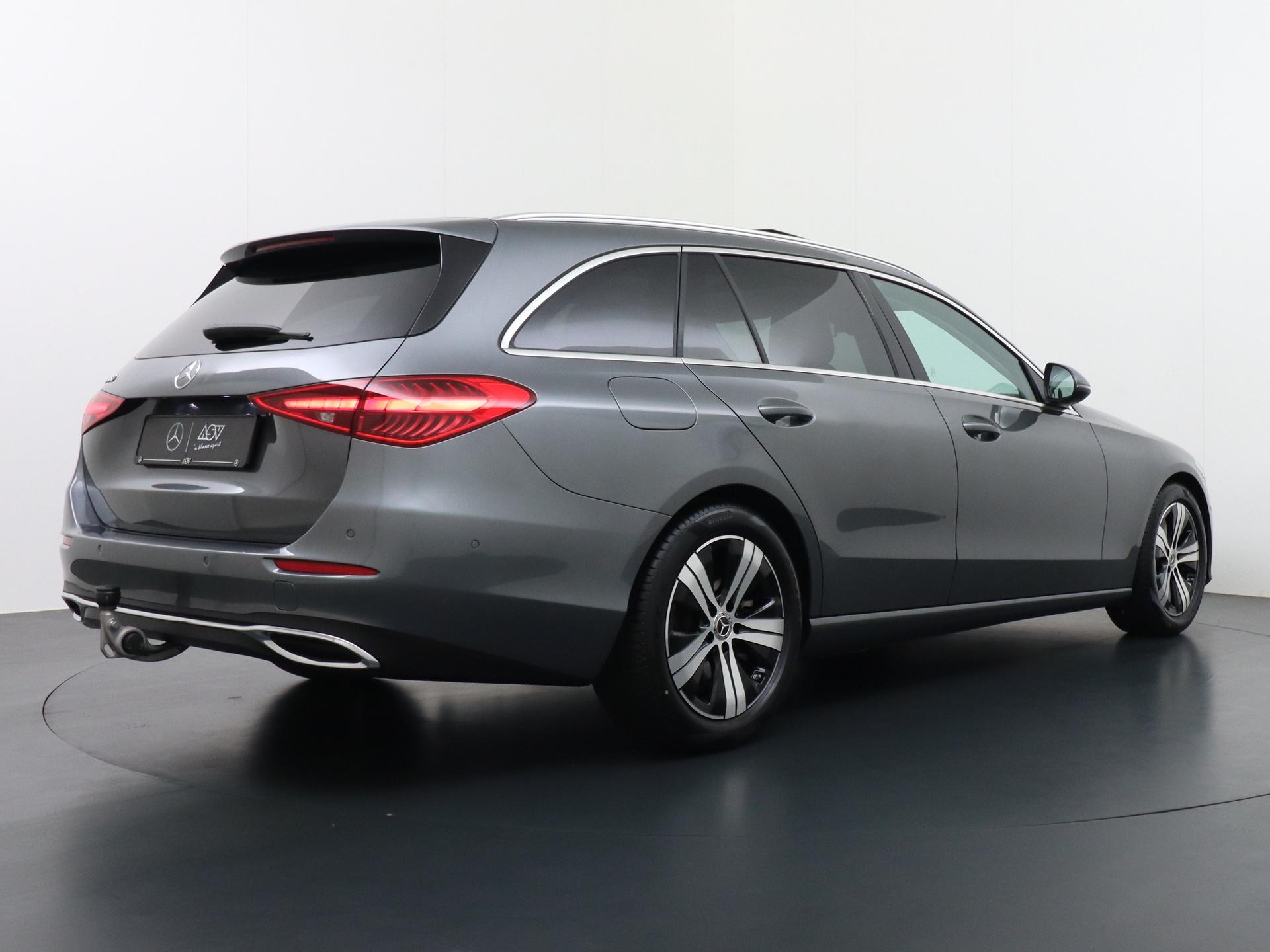 Mercedes-Benz C-Klasse Estate 180 Business Line 4