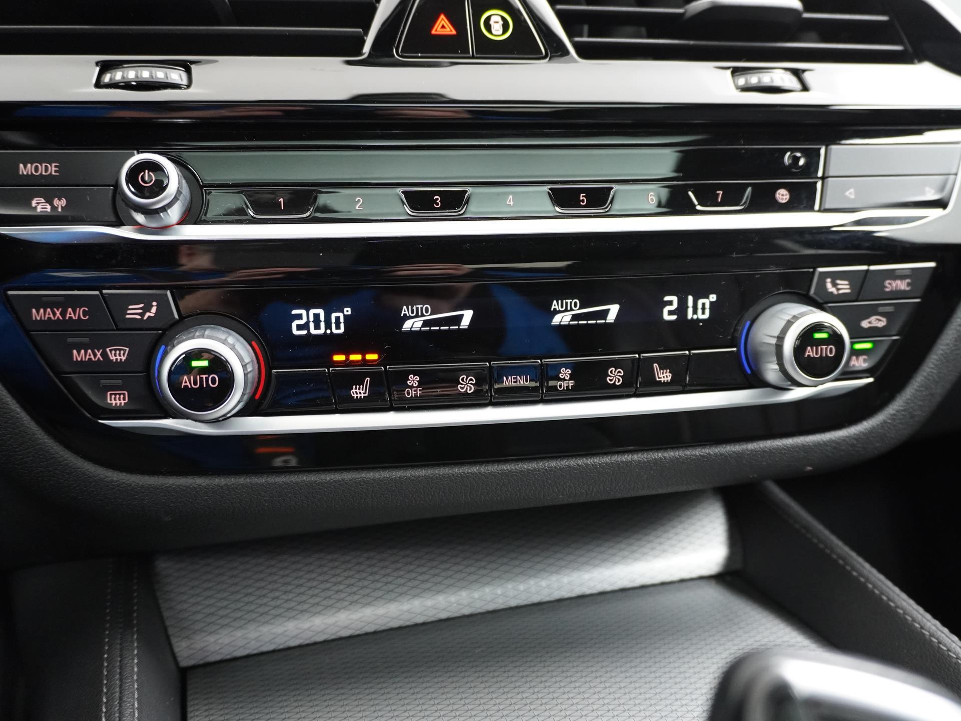 BMW 5 Serie 520i High Executive Edition 37