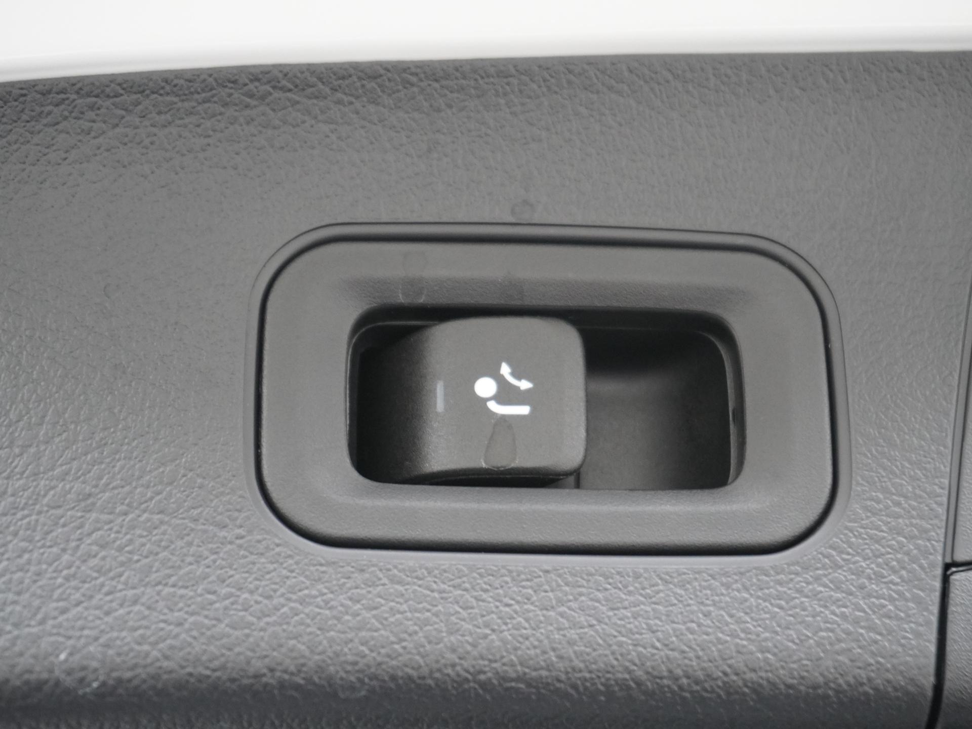 Mercedes-Benz EQA 250+ Business Solution AMG 71 kWh Accu 15