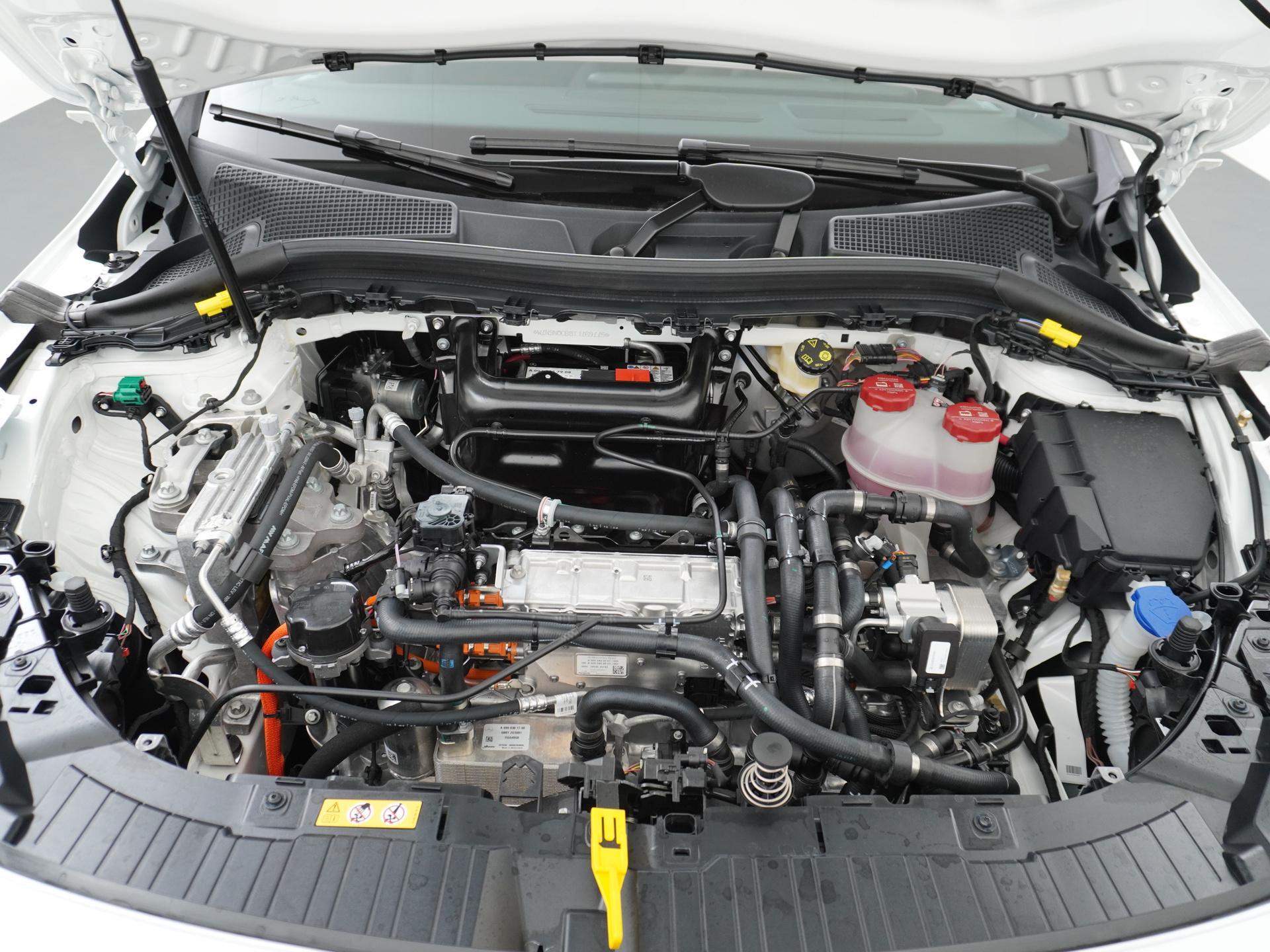 Mercedes-Benz EQA 250+ Business Solution AMG 71 kWh Accu 18