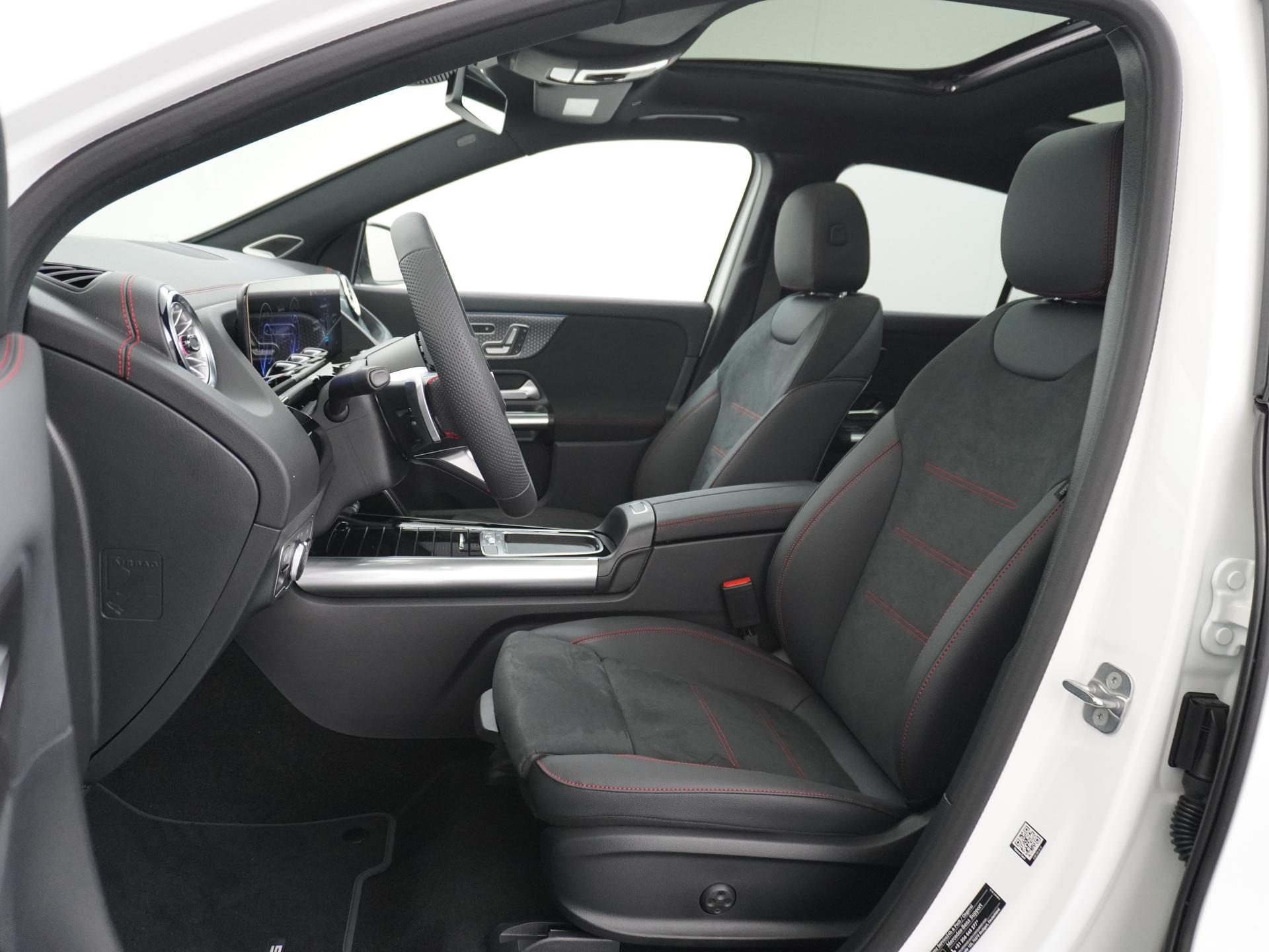 Mercedes-Benz EQA 250+ Business Solution AMG 71 kWh Accu 21