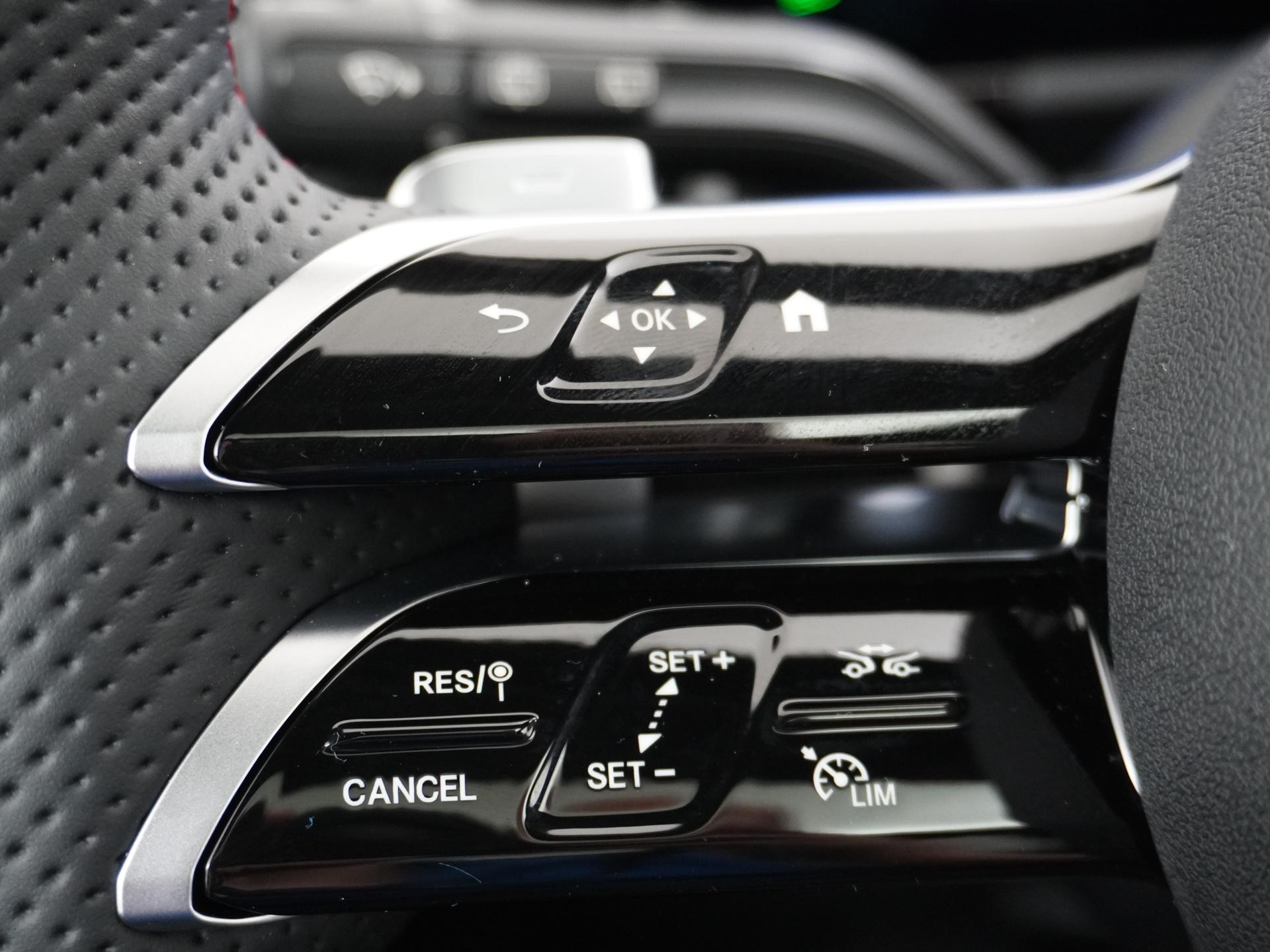 Mercedes-Benz EQA 250+ Business Solution AMG 71 kWh Accu 32