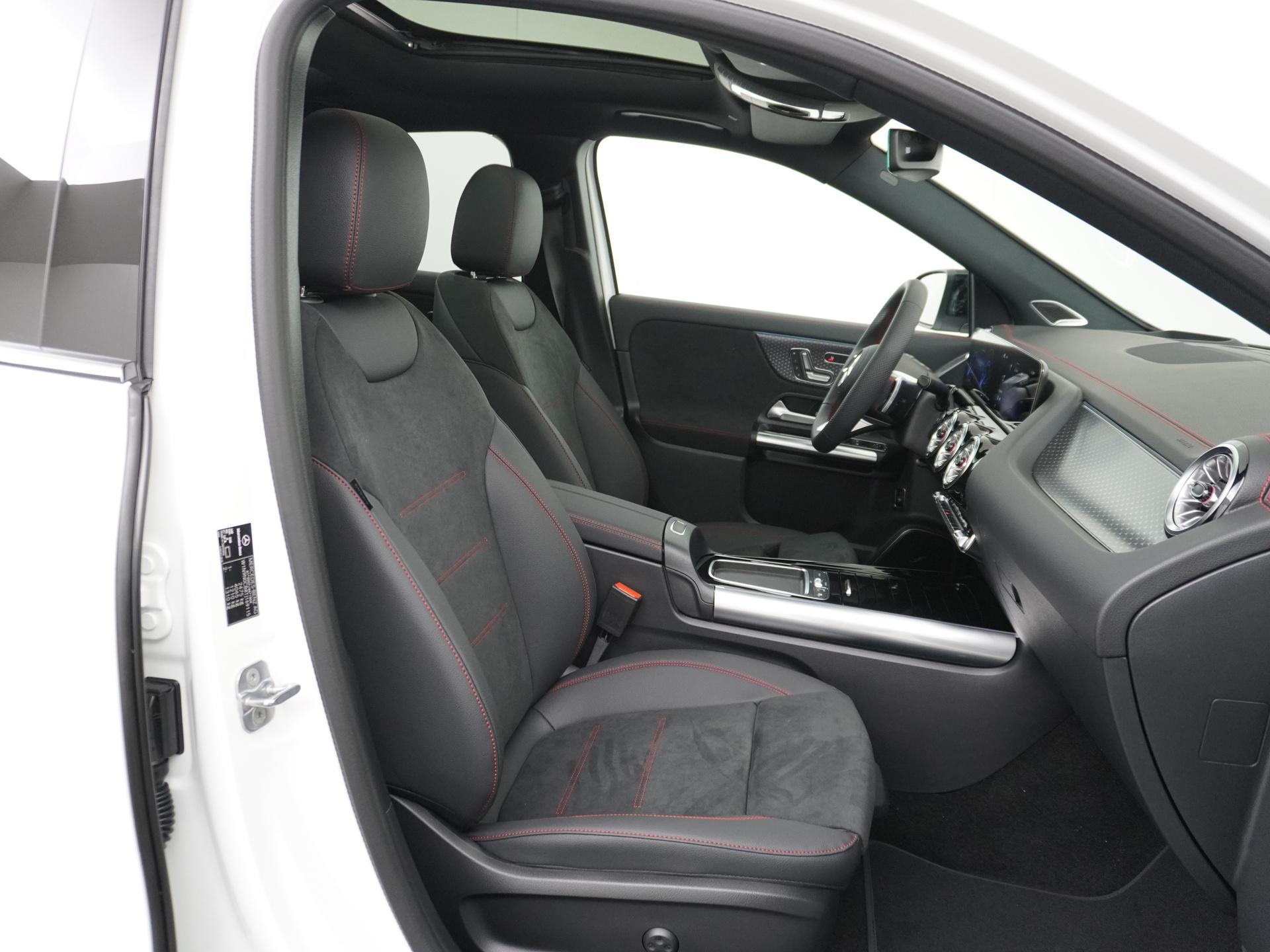 Mercedes-Benz EQA 250+ Business Solution AMG 71 kWh Accu 56