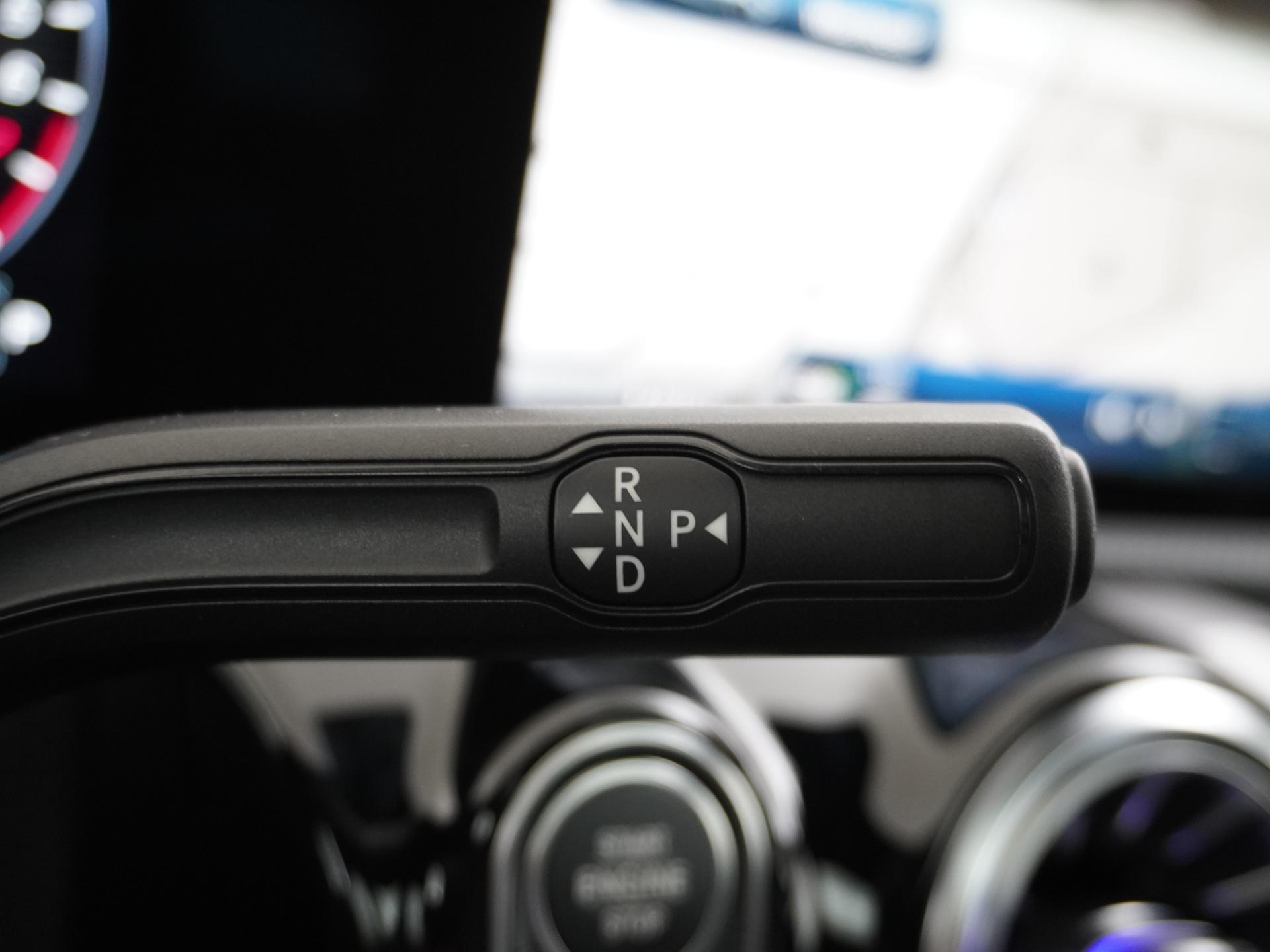 Mercedes-Benz A-Klasse 250 e Business Solution AMG 27