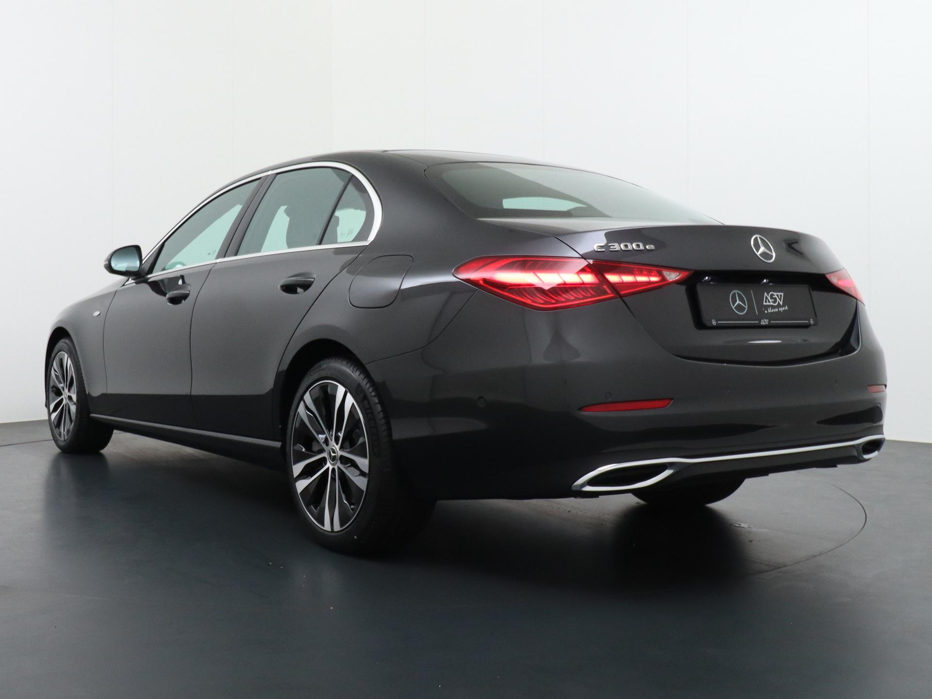 Mercedes-Benz C-Klasse 300 e Business Solution Luxury 2