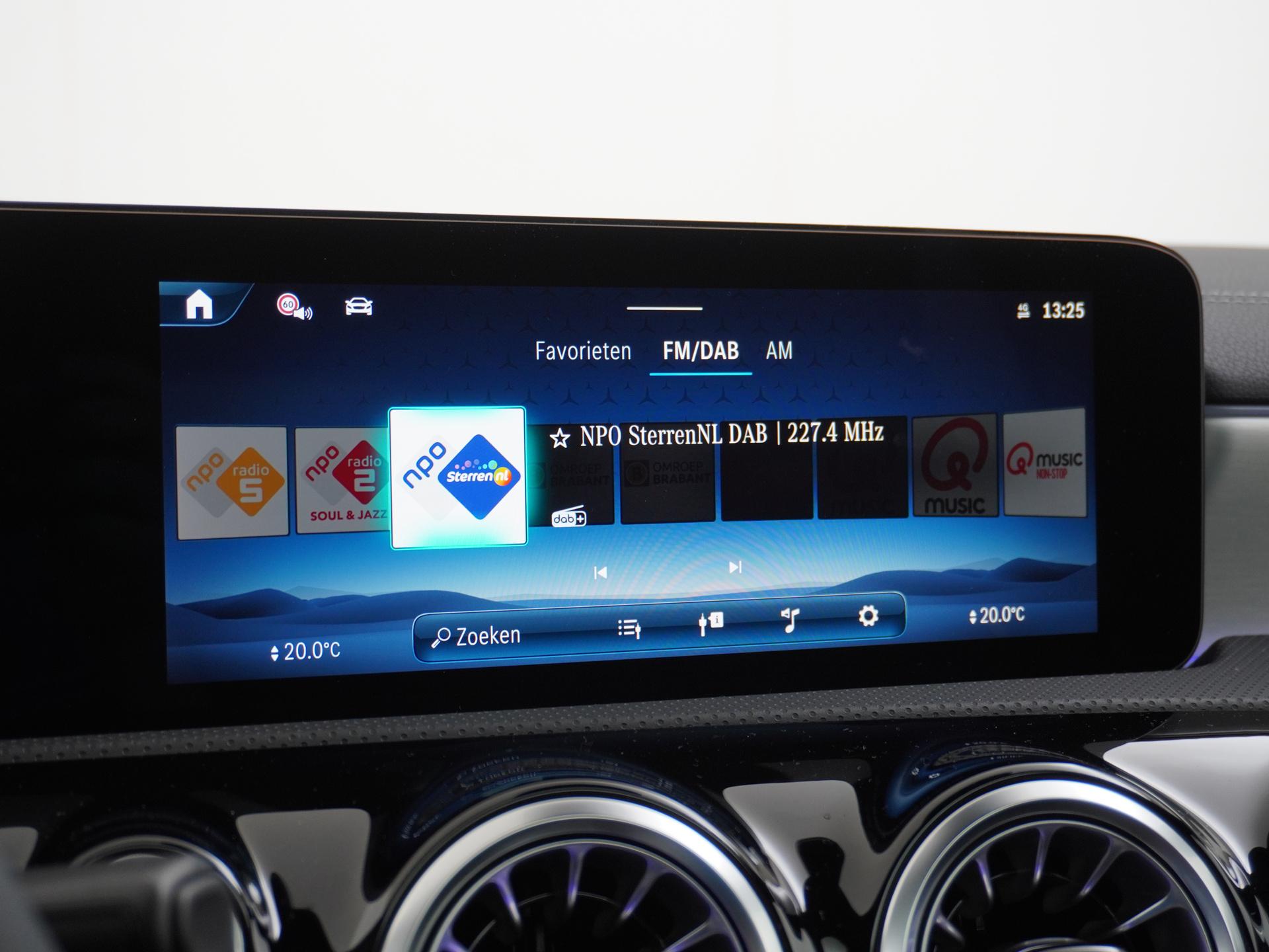 Mercedes-Benz CLA-Klasse Shooting Brake 180 Business Solution AMG 40