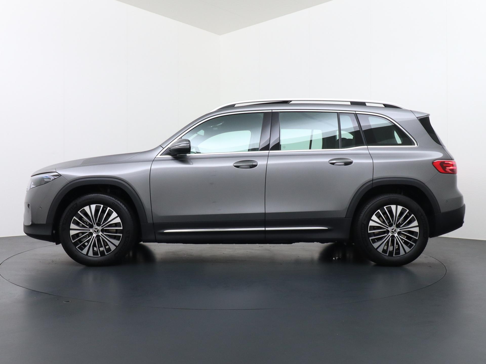 Mercedes-Benz EQB 250+ Business Solution Luxury 71 kWh Accu 1