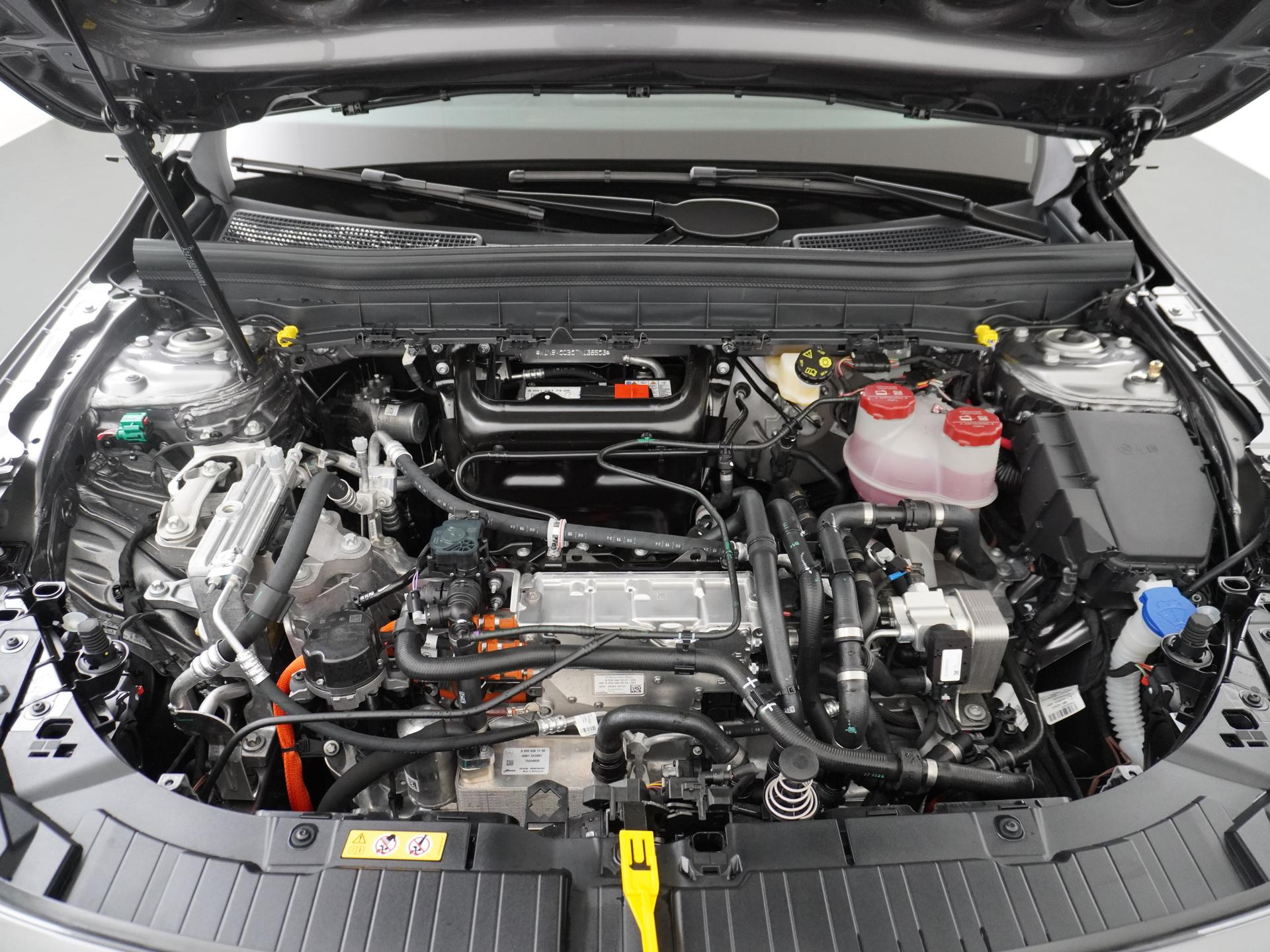 Mercedes-Benz EQB 250+ Business Solution Luxury 71 kWh Accu 18