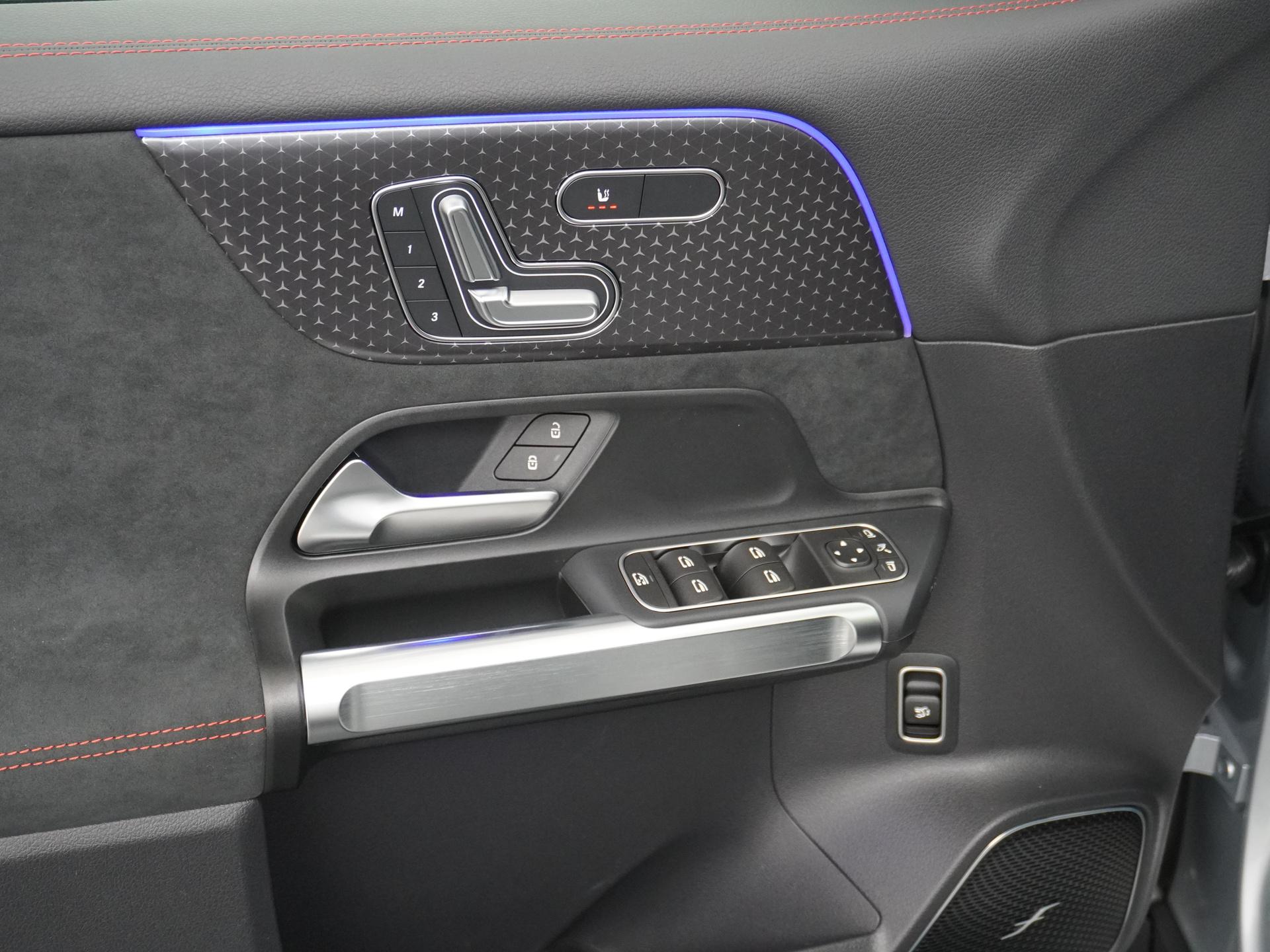 Mercedes-Benz EQB 250+ Business Solution AMG 71 kWh Accu 18