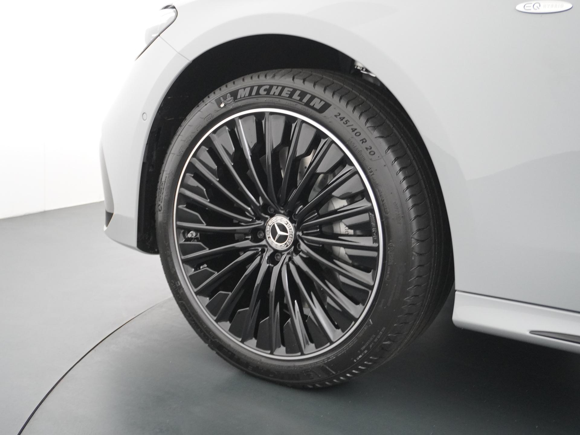 Mercedes-Benz E-Klasse Estate 300 e Sport Edition 16