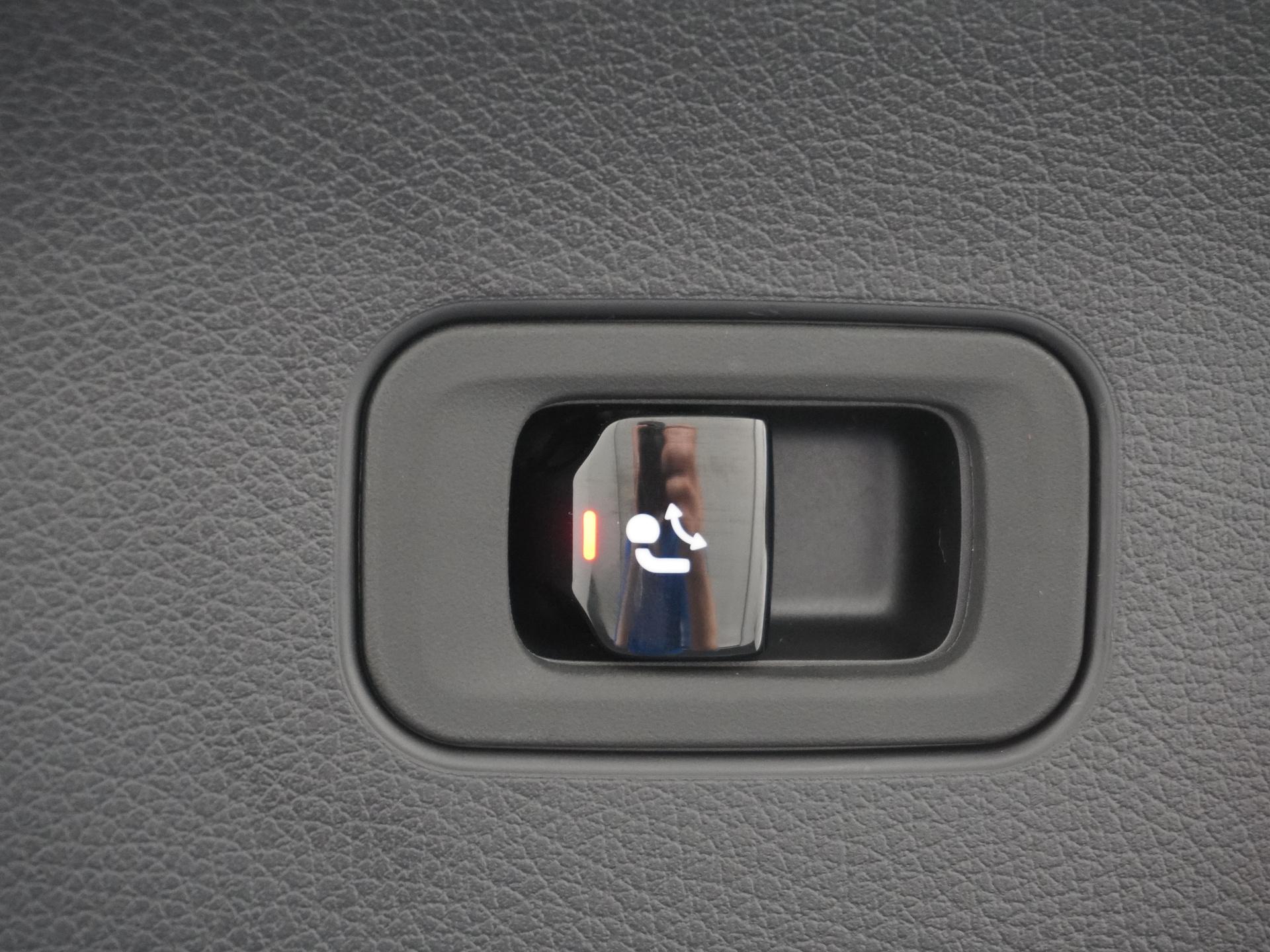 Mercedes-Benz GLC Coupé 300e 4MATIC Sport Edition 15