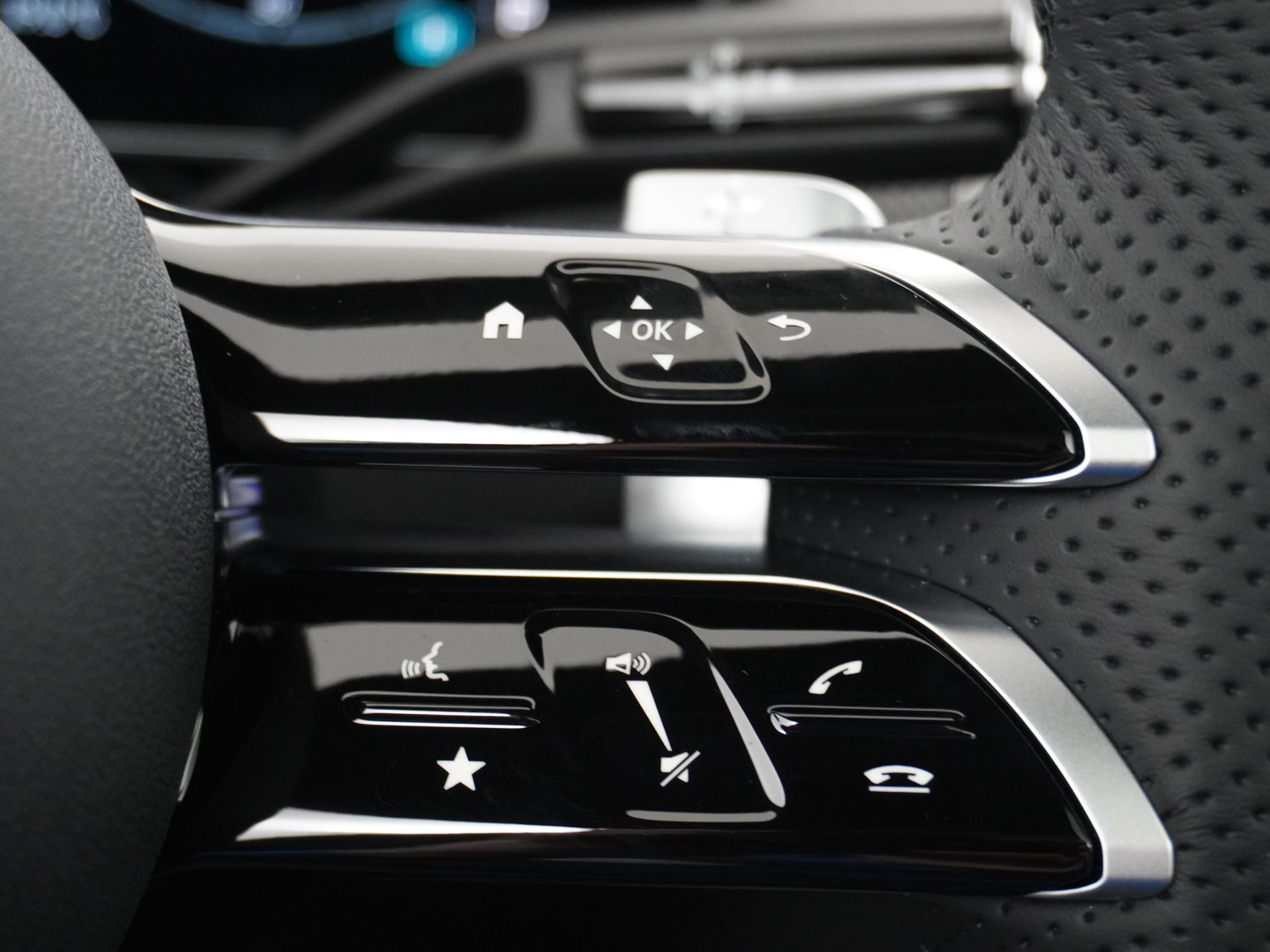 Mercedes-Benz GLC Coupé 300e 4MATIC Sport Edition 33