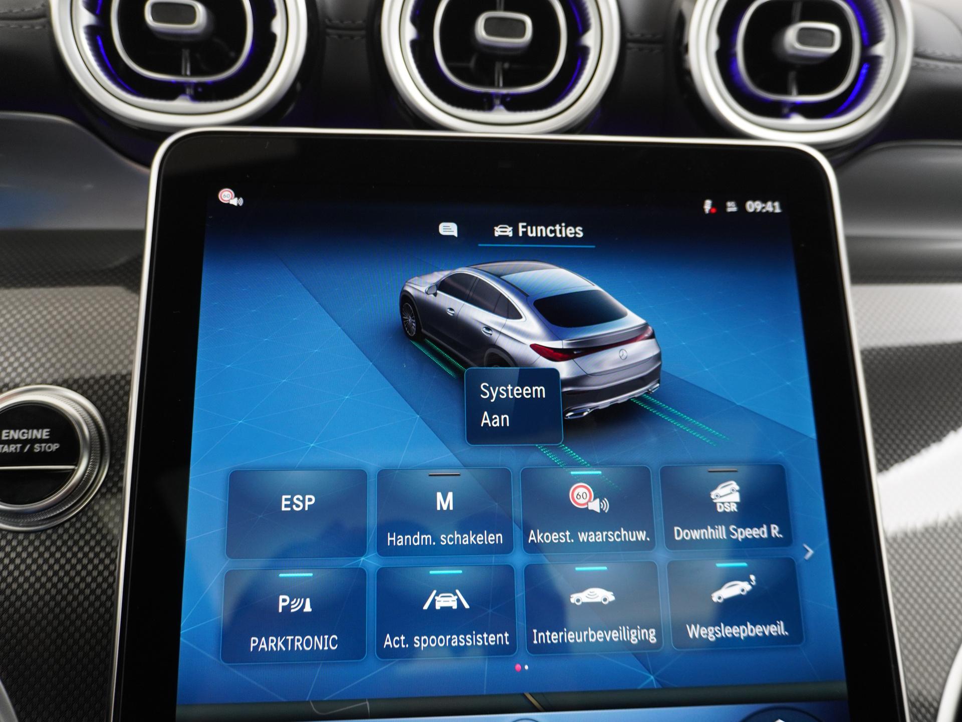 Mercedes-Benz GLC Coupé 300e 4MATIC Sport Edition 52