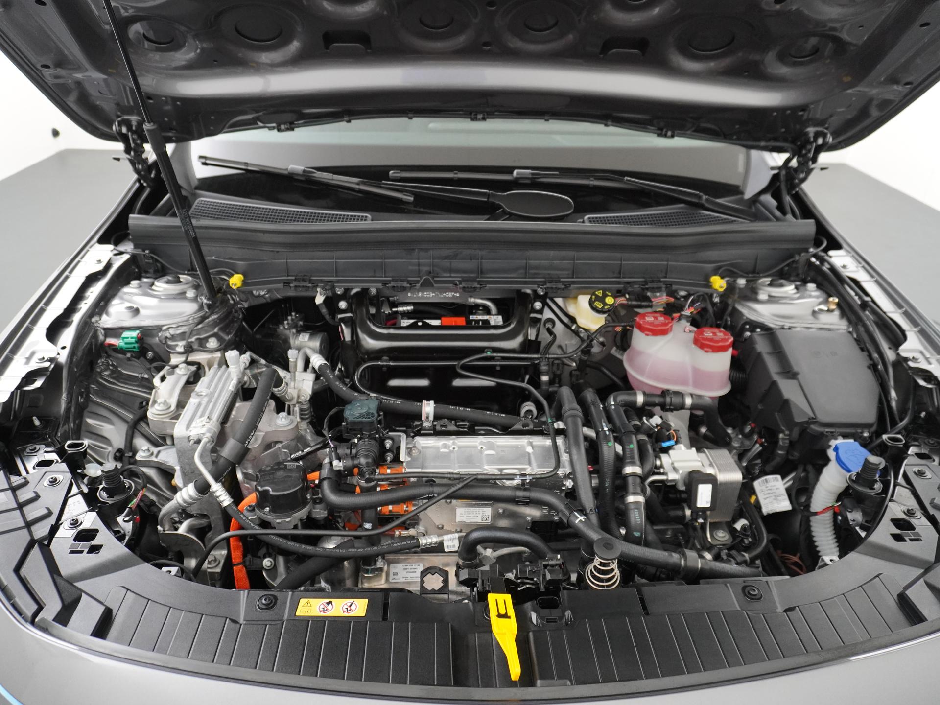 Mercedes-Benz EQB 250+ Business Solution AMG 71 kWh Accu 16