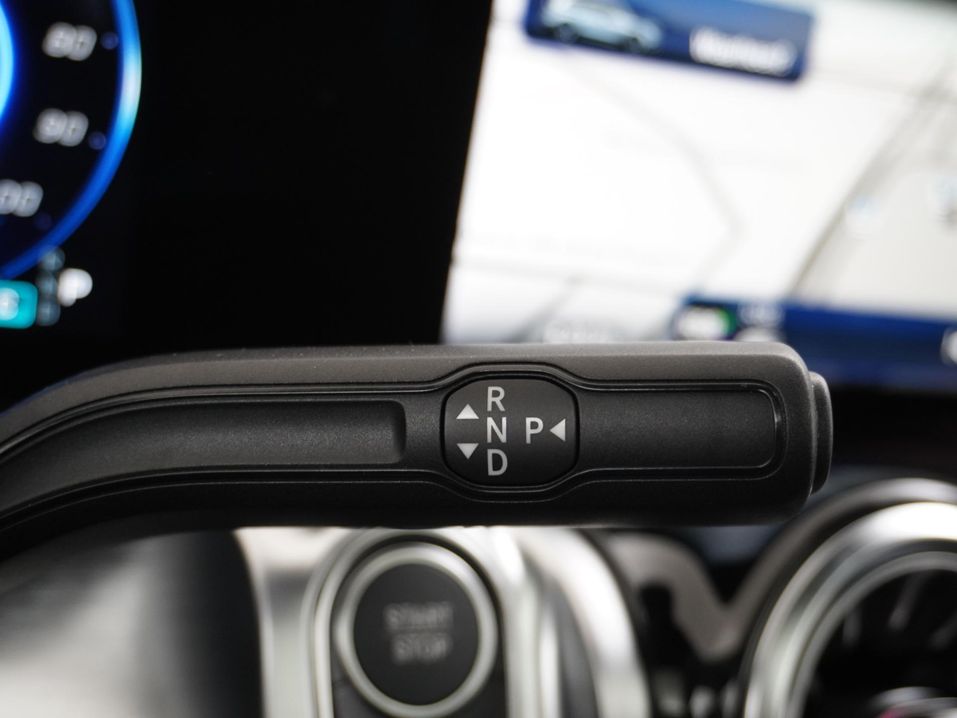 Mercedes-Benz EQB 250+ Business Solution AMG 71 kWh Accu 28