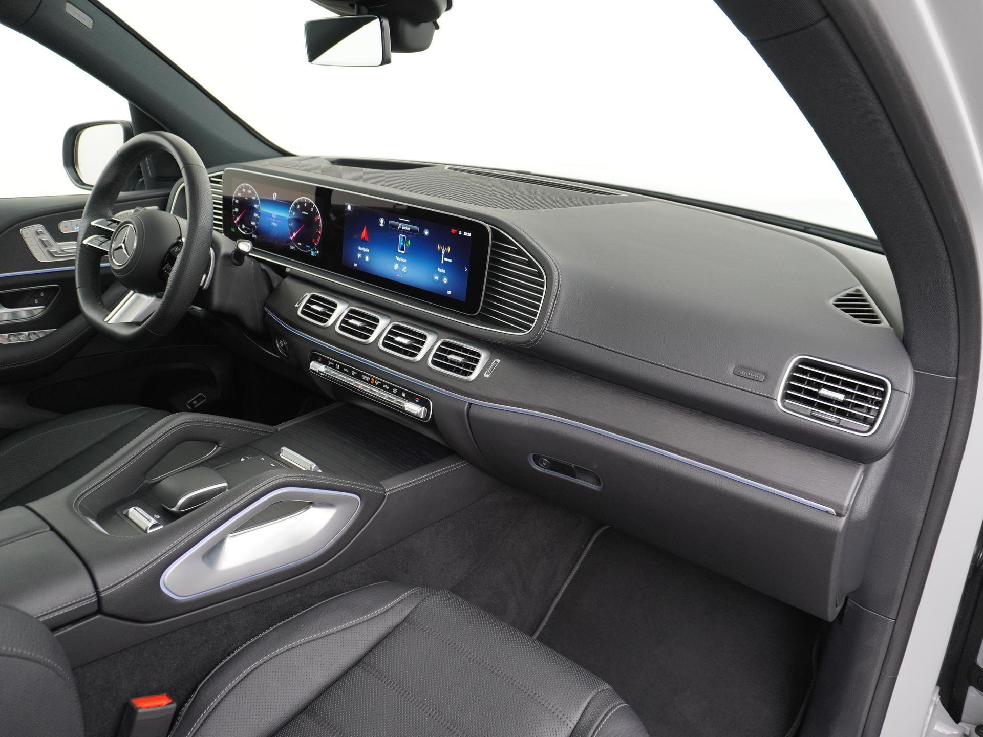 Mercedes-Benz GLS 450 4MATIC Premium Plus 10