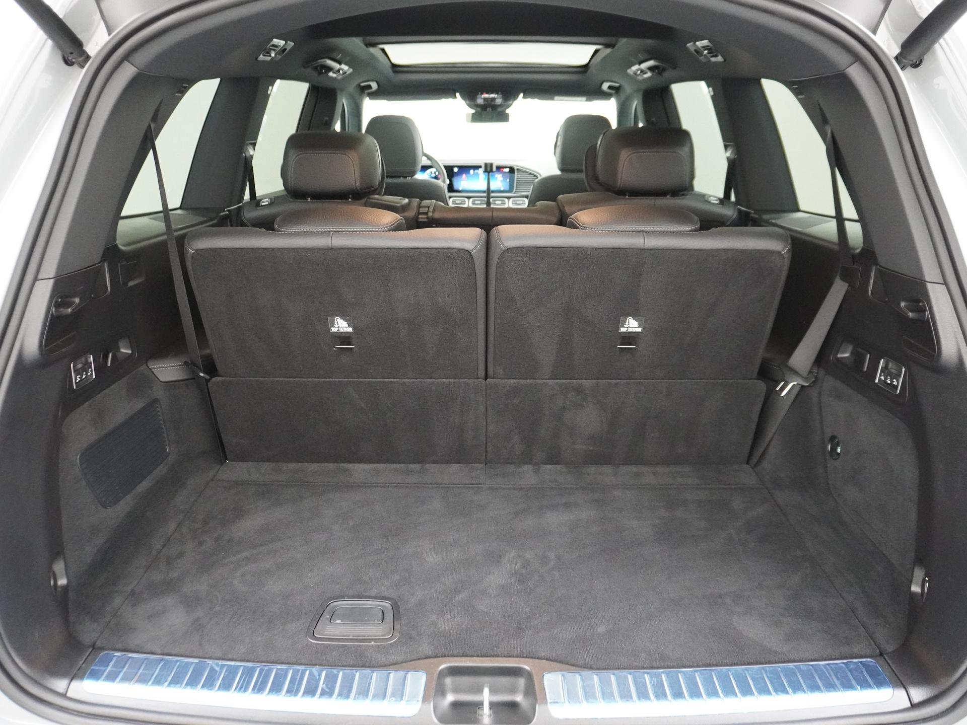 Mercedes-Benz GLS 450 4MATIC Premium Plus 18