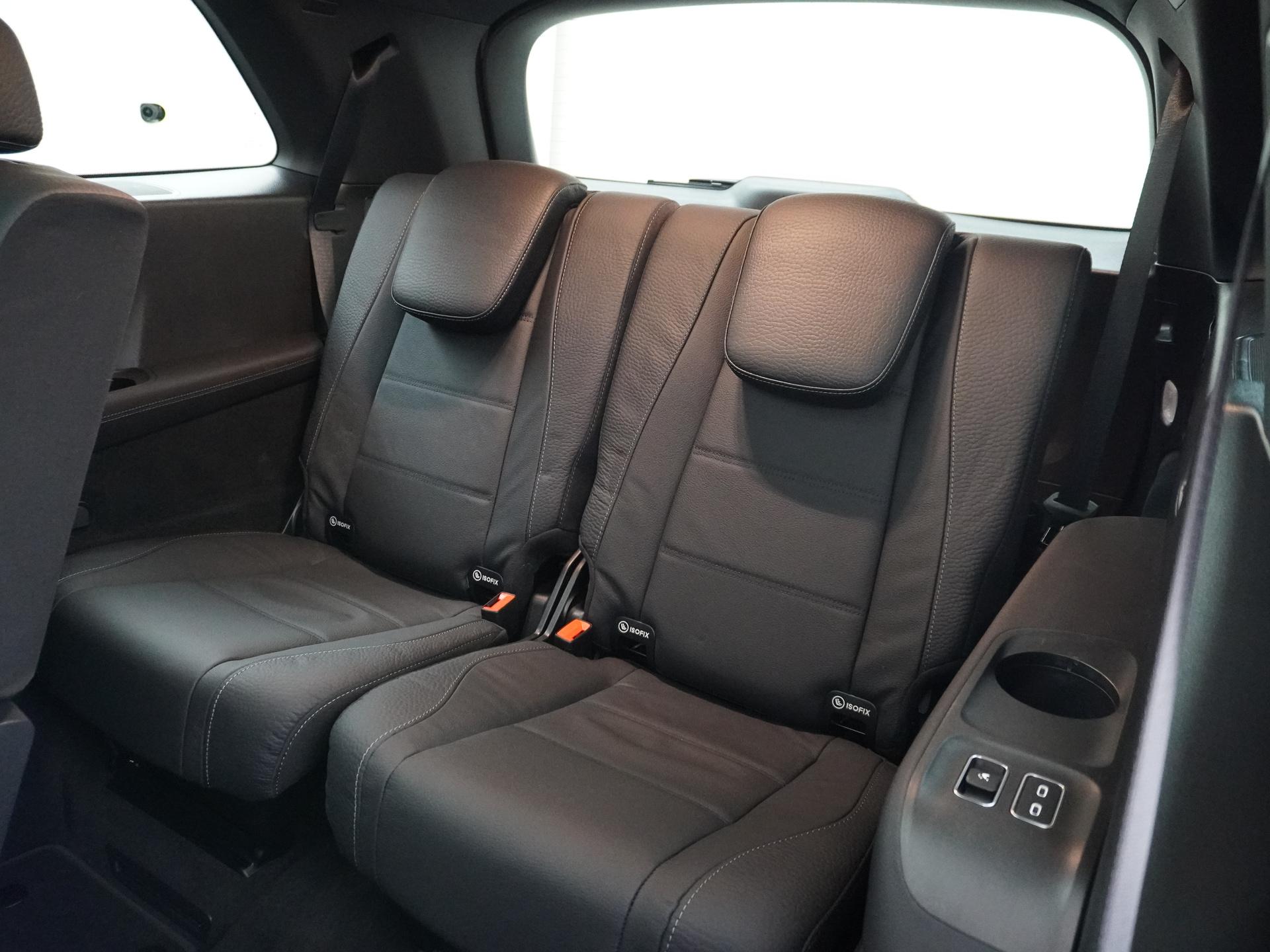 Mercedes-Benz GLS 450 4MATIC Premium Plus 38