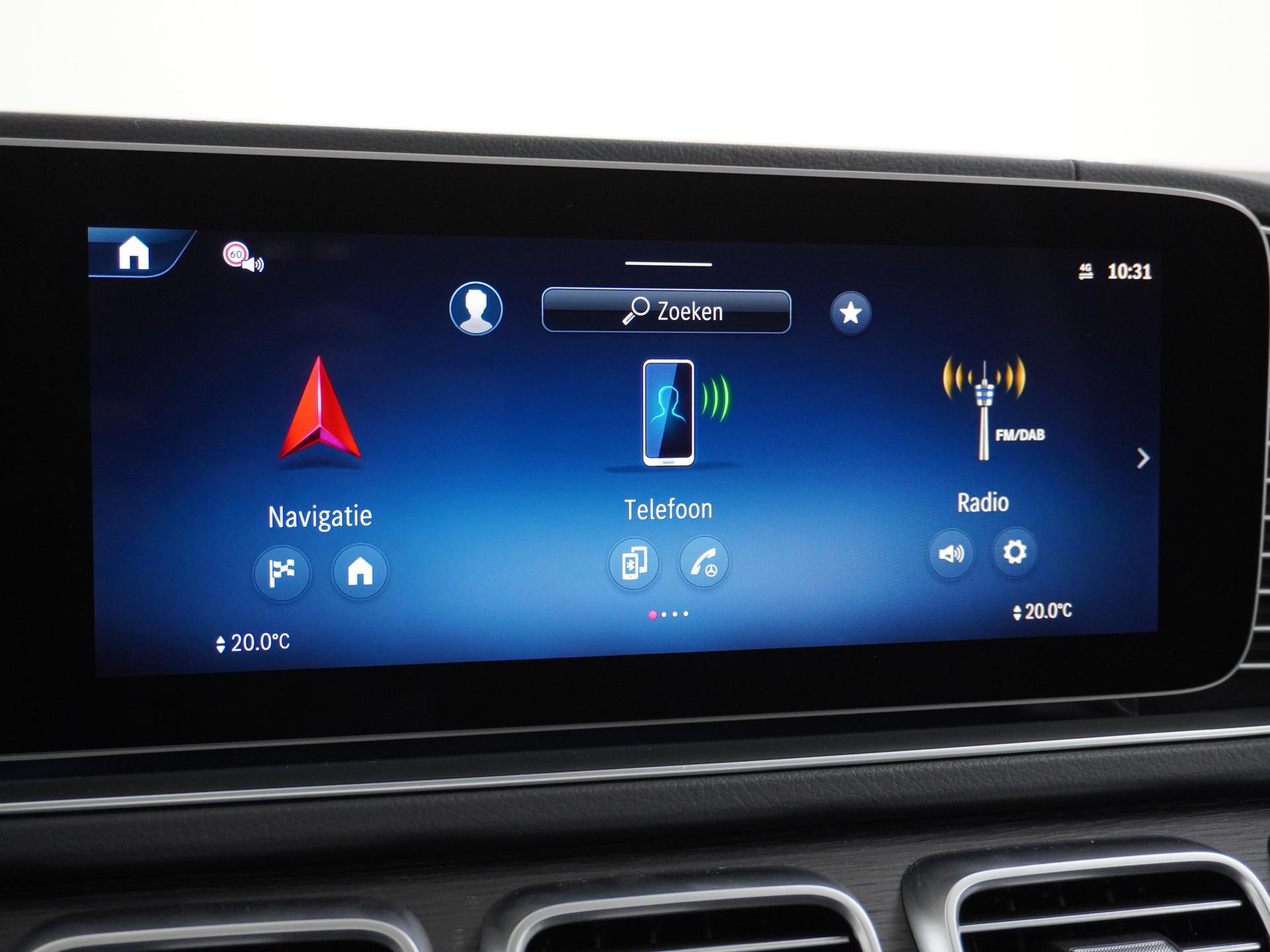 Mercedes-Benz GLS 450 4MATIC Premium Plus 49