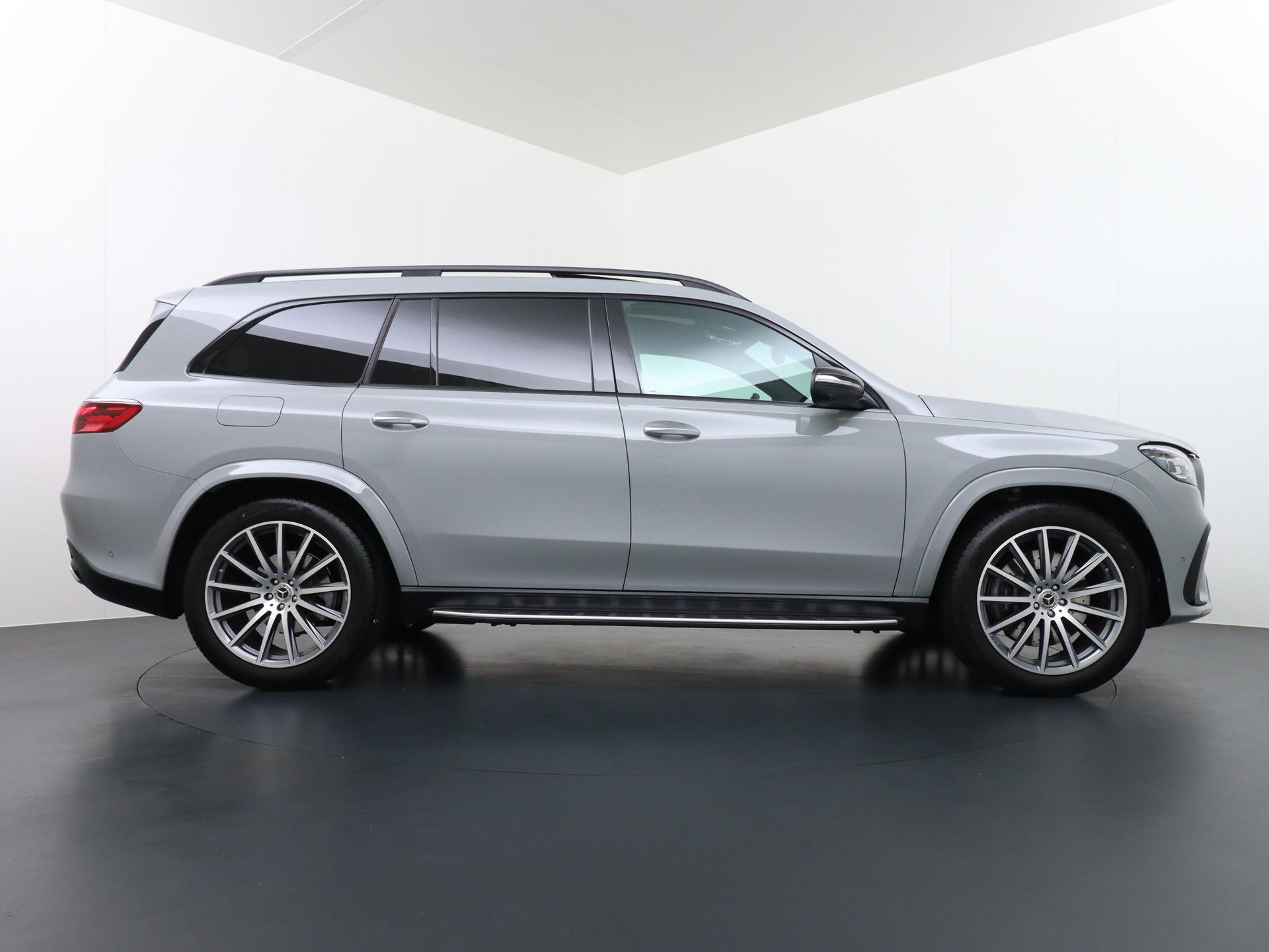 Mercedes-Benz GLS 450 4MATIC Premium Plus 9
