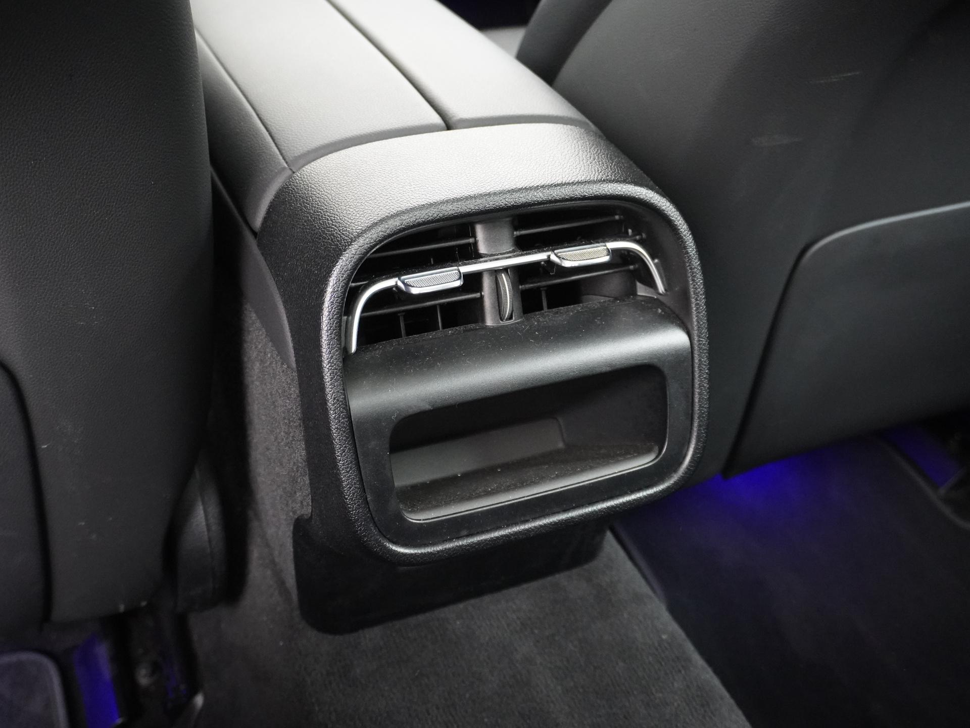 Mercedes-Benz E-Klasse 220 d Avantgarde 28