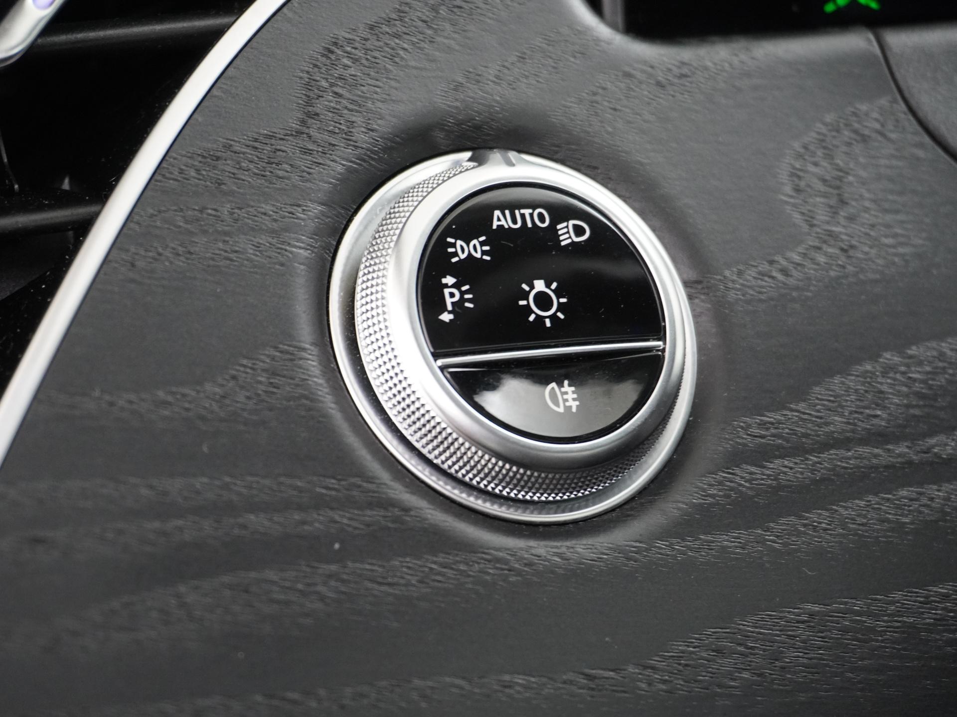 Mercedes-Benz E-Klasse 220 d Avantgarde 30