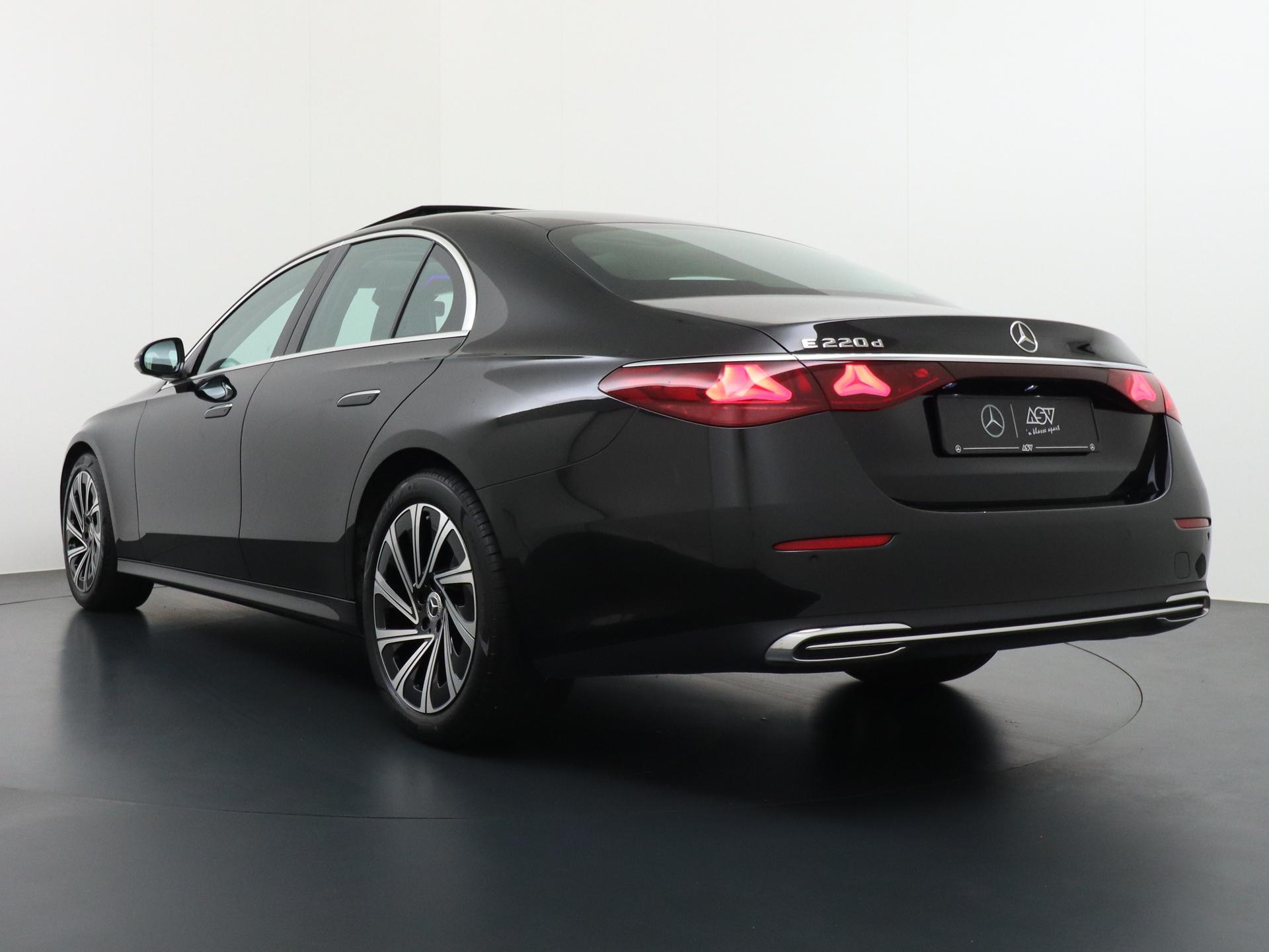 Mercedes-Benz E-Klasse 220 d Avantgarde 4