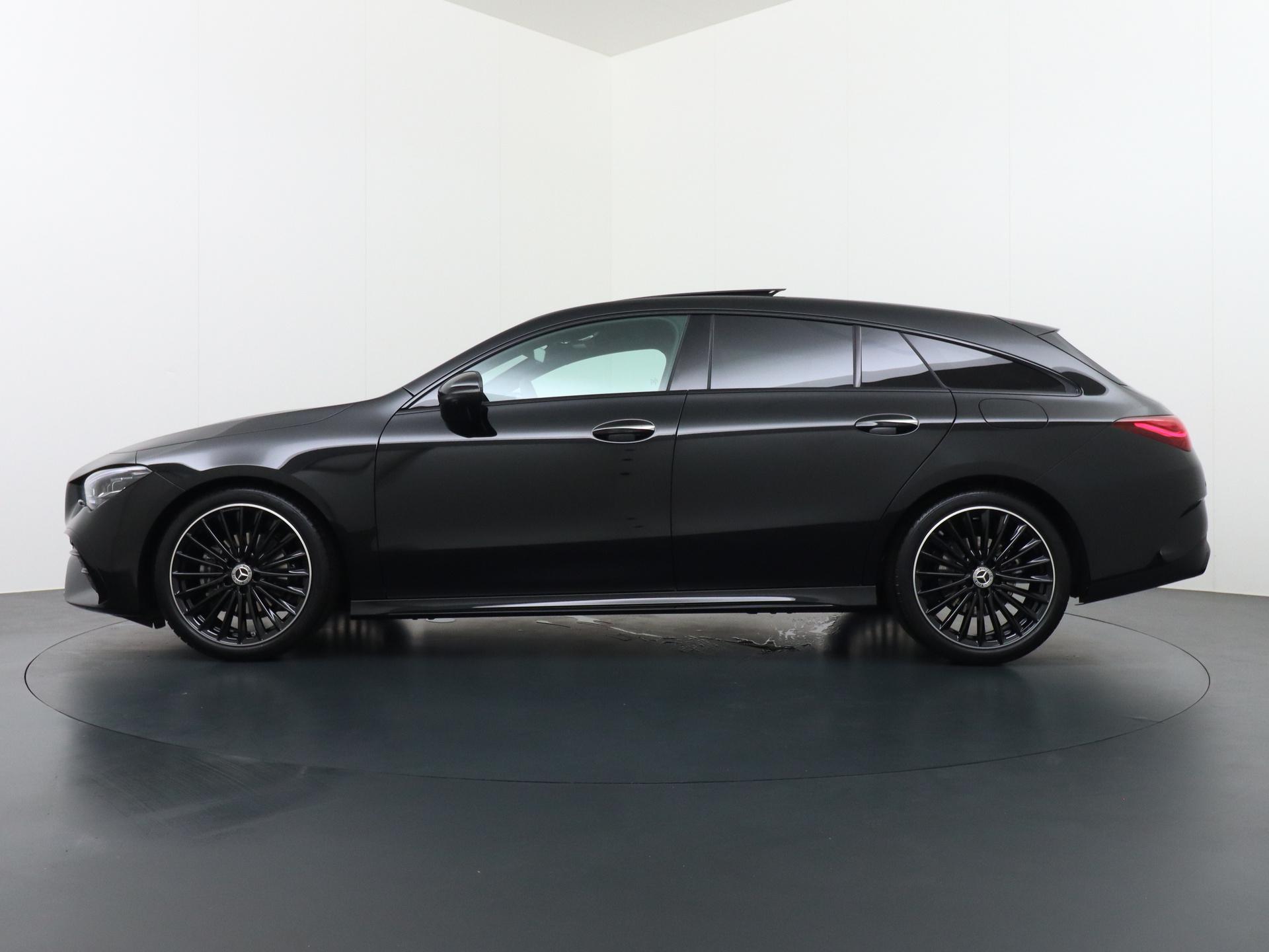 Mercedes-Benz CLA-Klasse Shooting Brake 180 Business Solution AMG 1