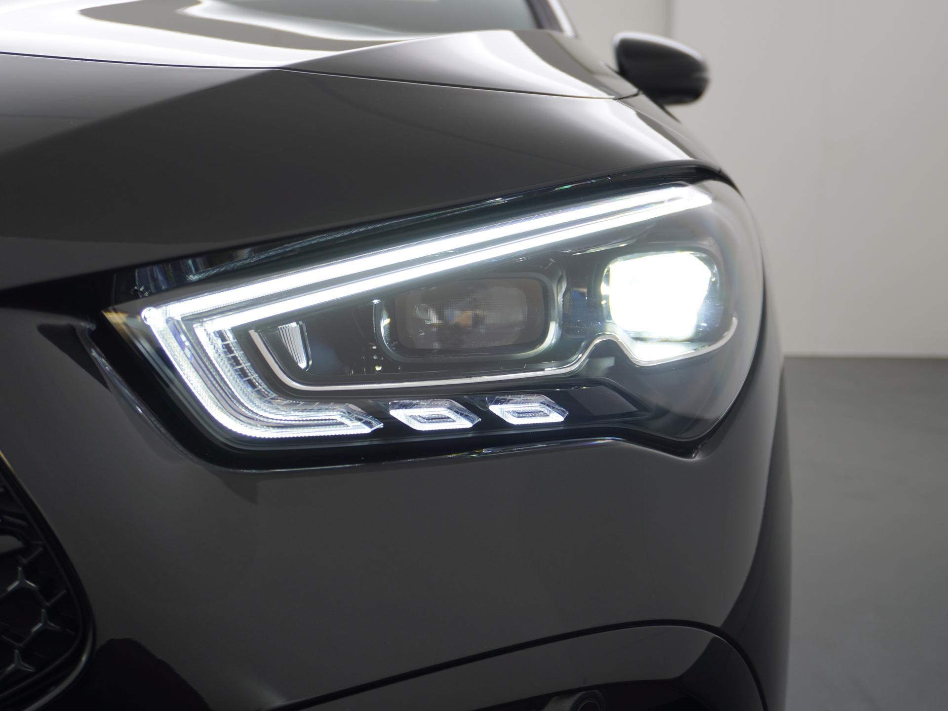 Mercedes-Benz CLA-Klasse Shooting Brake 180 Business Solution AMG 15