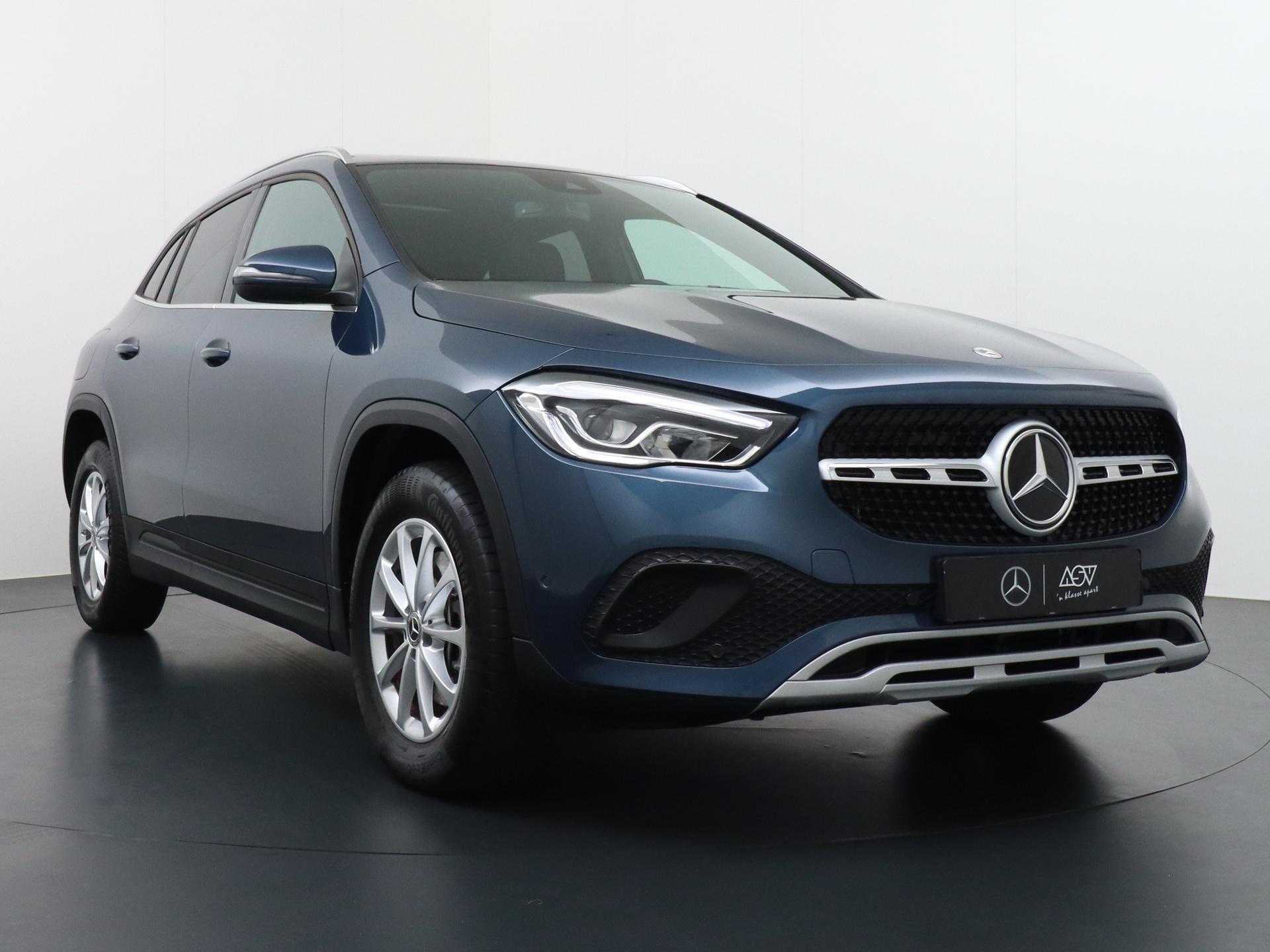 Mercedes-Benz GLA 250 e Business Line 10