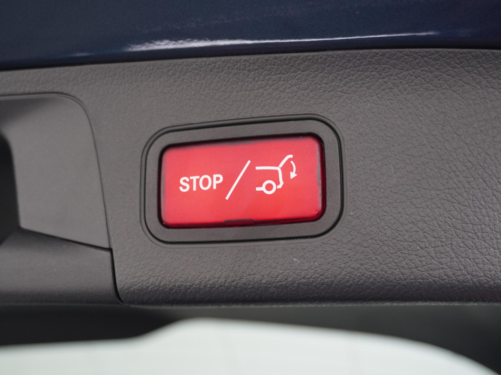 Mercedes-Benz GLA 250 e Business Line 17