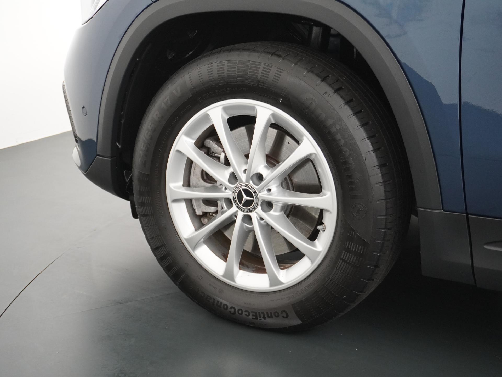 Mercedes-Benz GLA 250 e Business Line 19