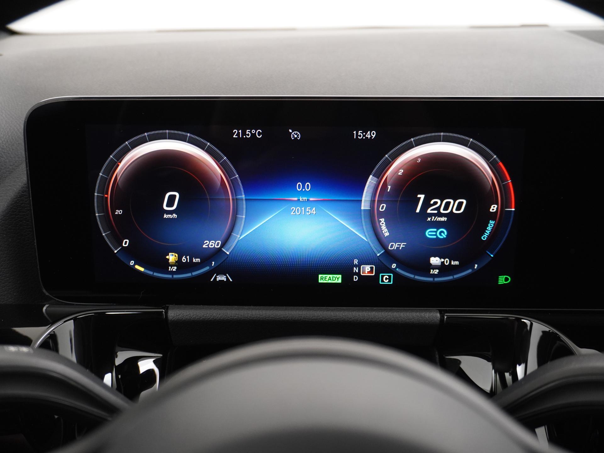 Mercedes-Benz GLA 250 e Business Line 33