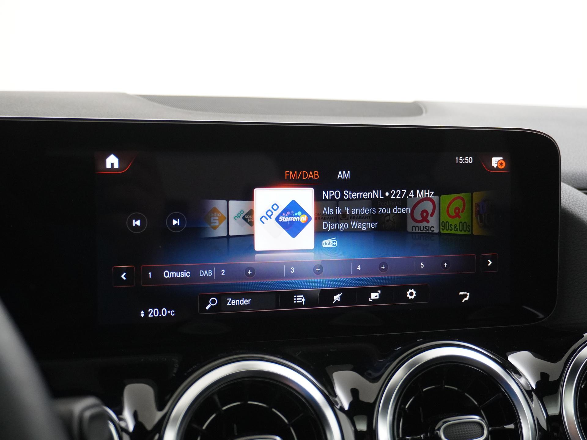 Mercedes-Benz GLA 250 e Business Line 40