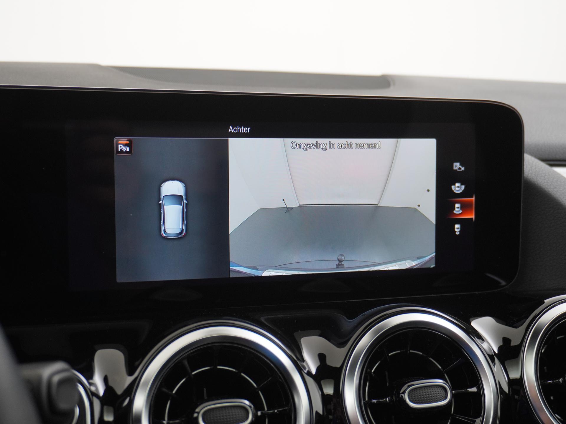 Mercedes-Benz GLA 250 e Business Line 43