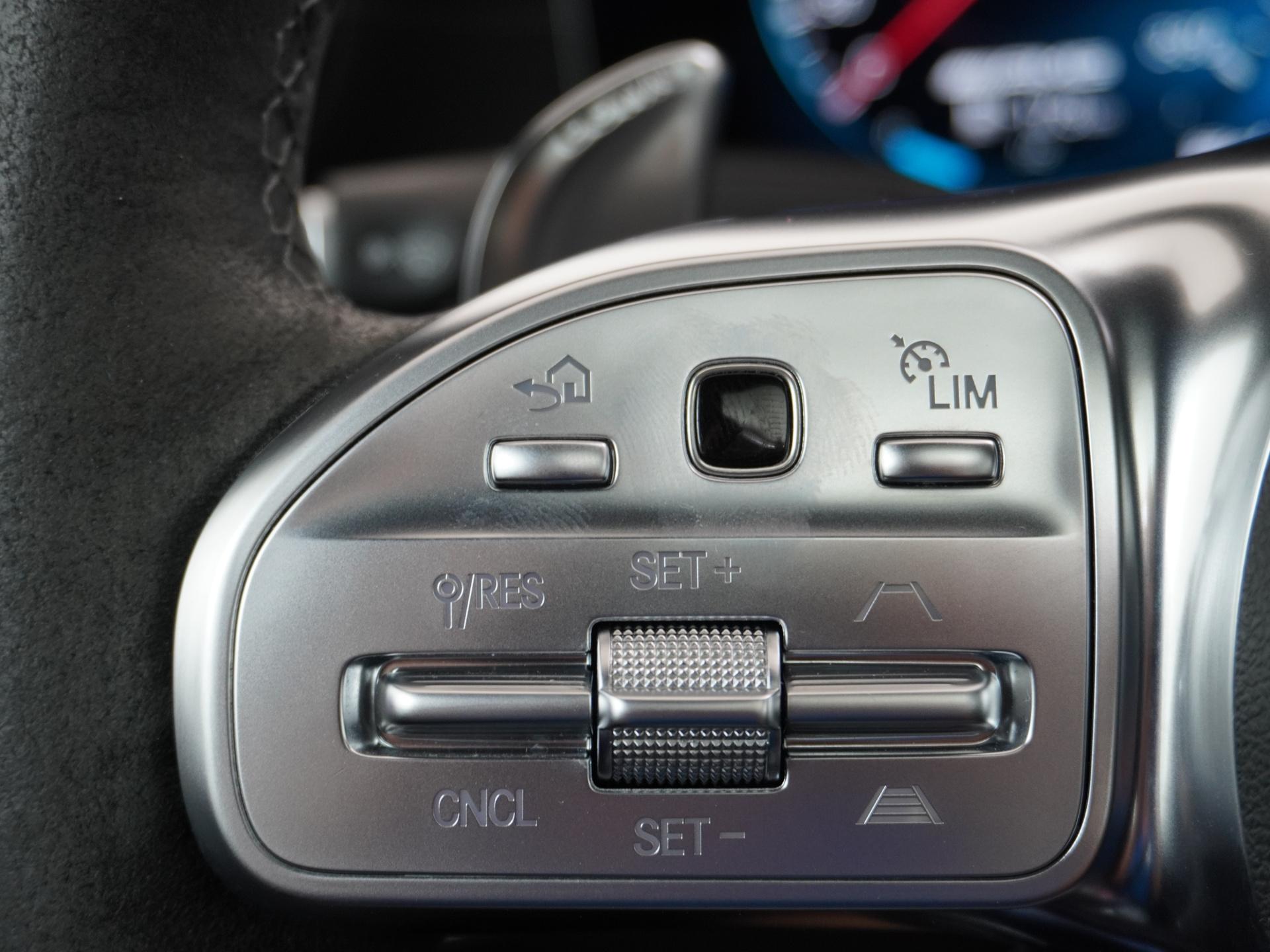 Mercedes-Benz AMG GT 4-Door Coupe AMG 43 4MATIC+ Premium Plus 8